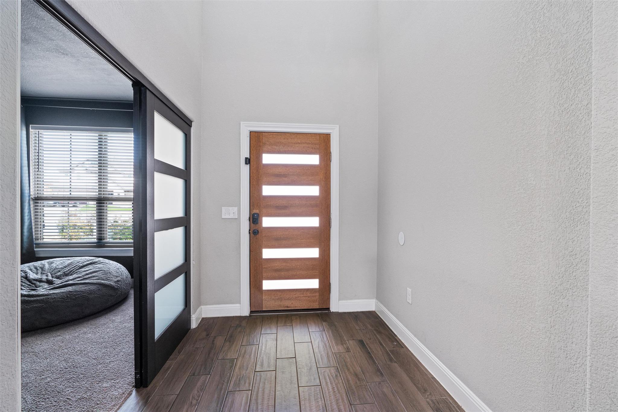 105 Cloyce Ct, Leander, TX 78641