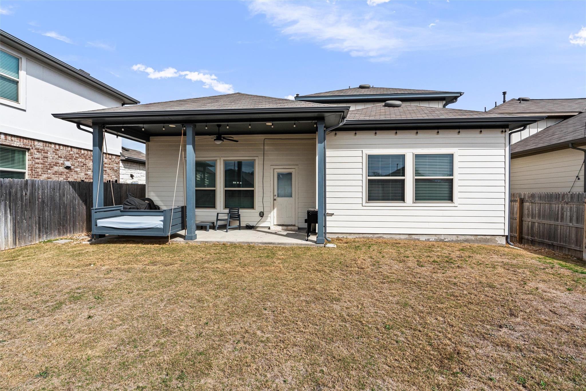 105 Cloyce Ct, Leander, TX 78641