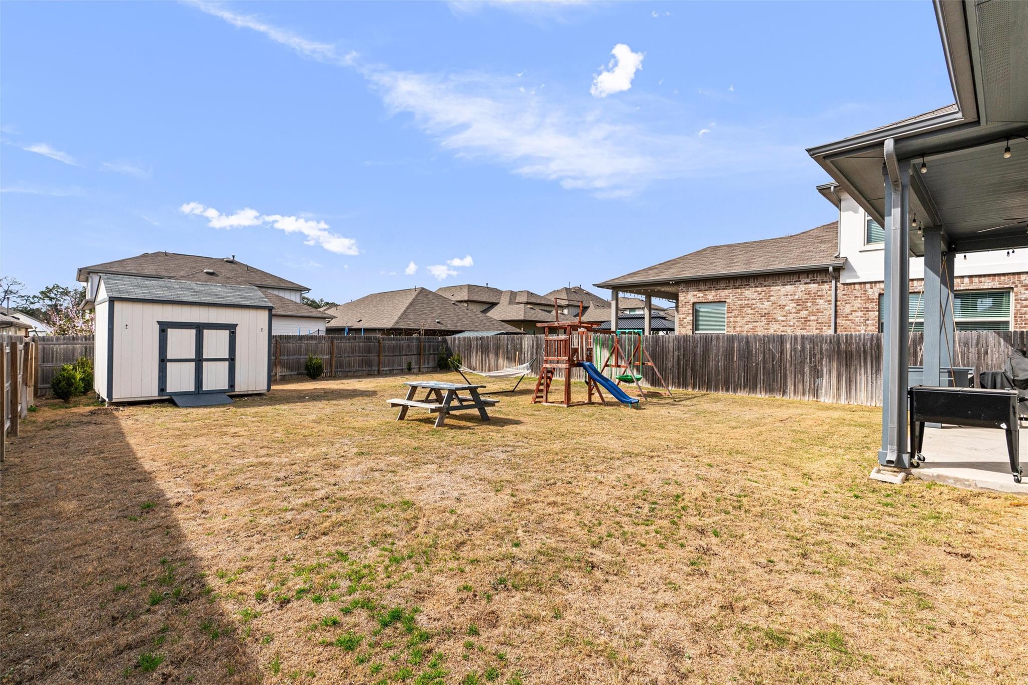 105 Cloyce Ct, Leander, TX 78641