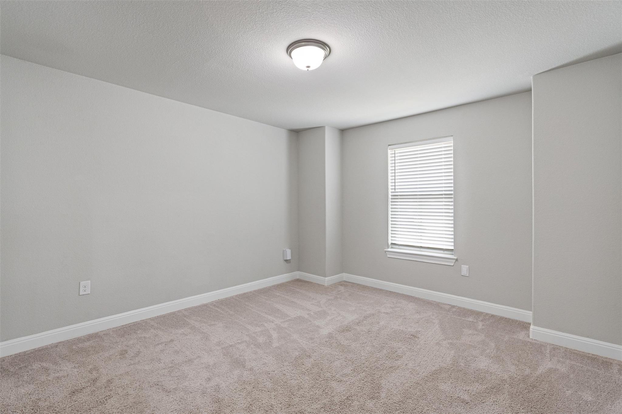 105 Cloyce Ct, Leander, TX 78641