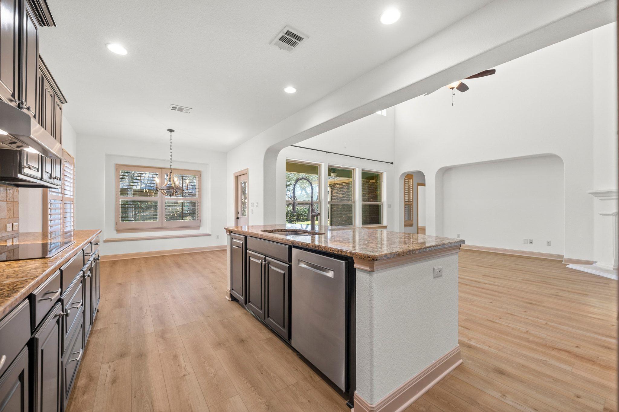 1306 Shinnecock Hills Dr, Georgetown, TX 78628