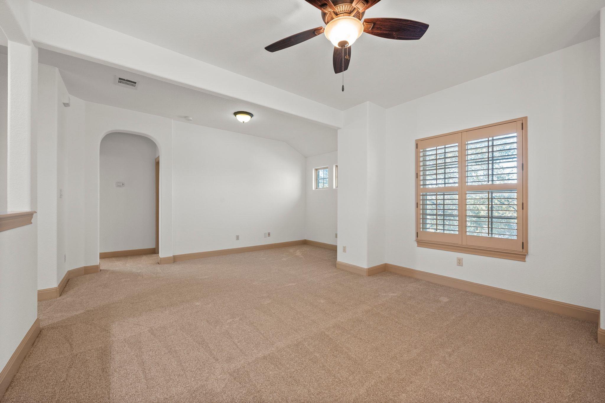 1306 Shinnecock Hills Dr, Georgetown, TX 78628