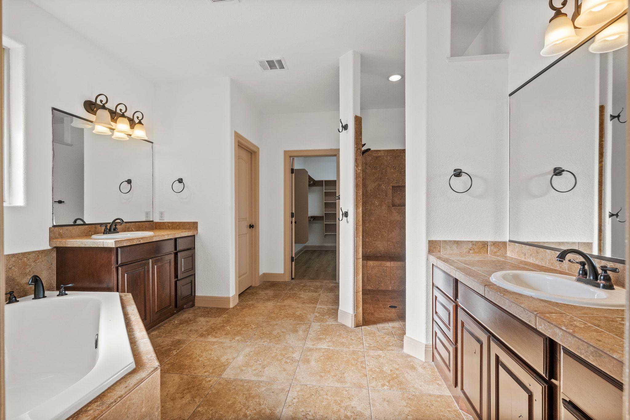 1306 Shinnecock Hills Dr, Georgetown, TX 78628