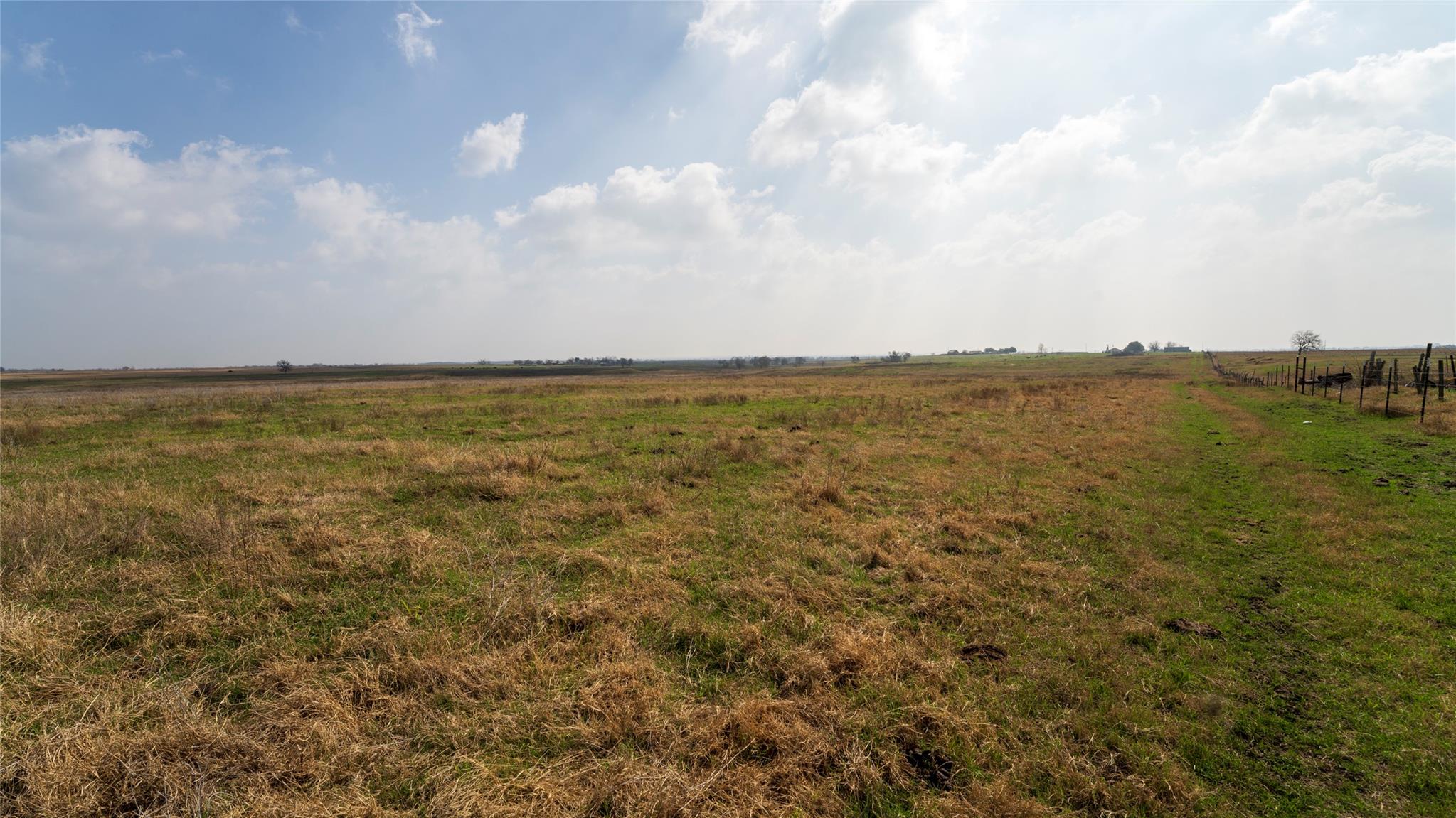 659 County Road 463, Thorndale, TX 76577