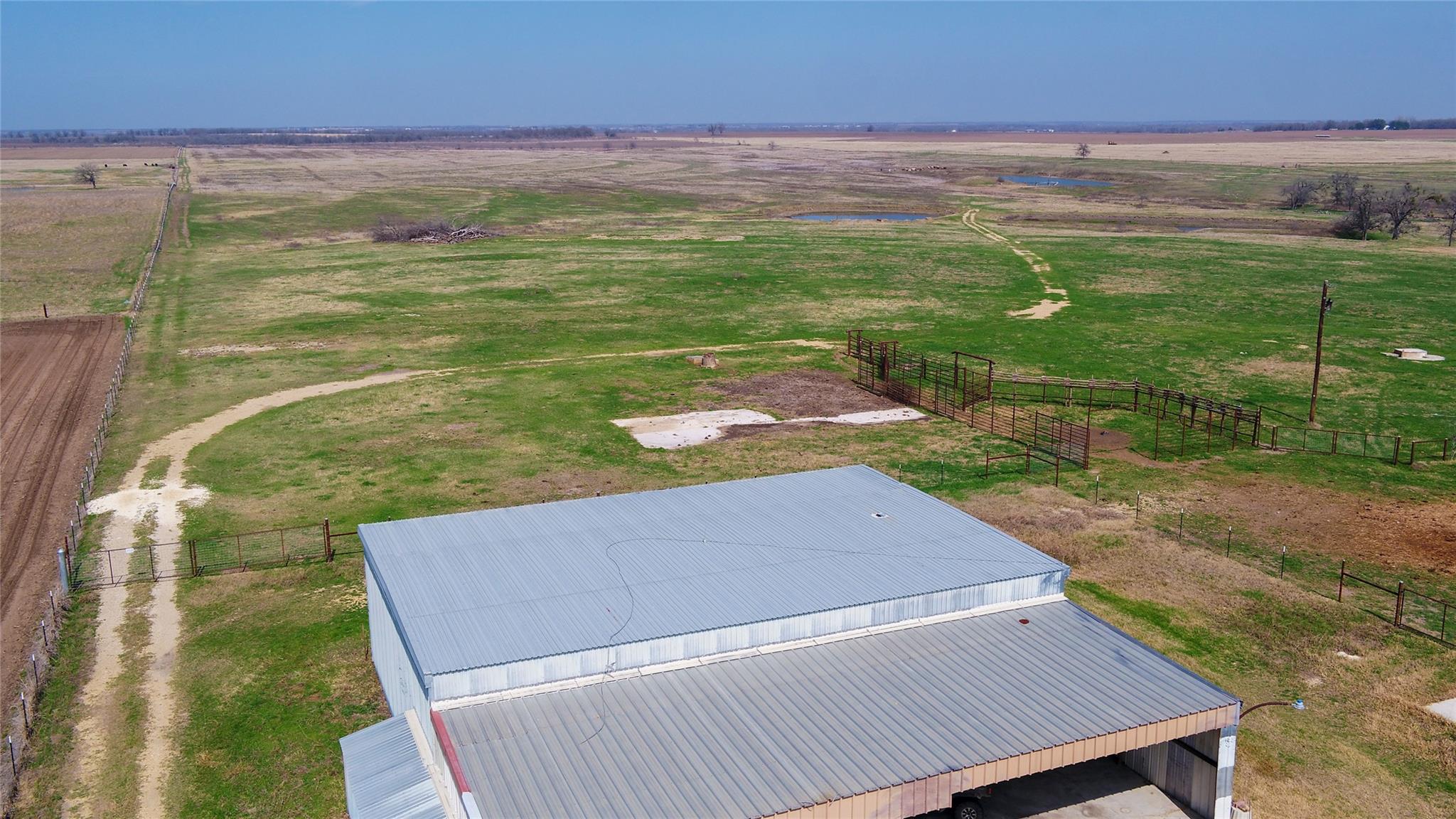 659 County Road 463, Thorndale, TX 76577