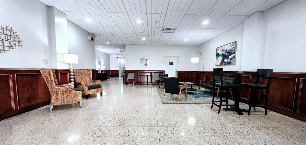 1800 Lavaca St # A806, Austin, TX 78701