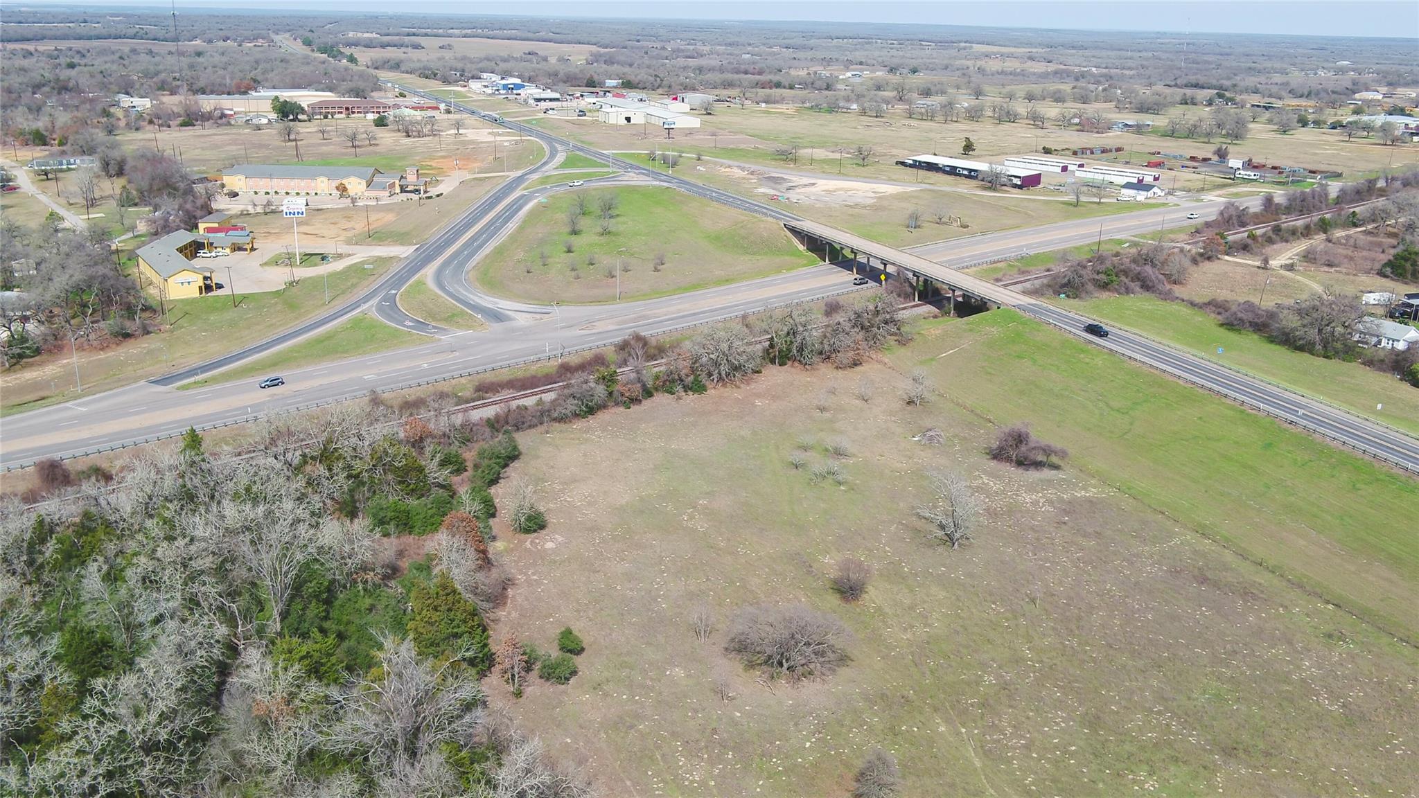 1141-A E 3rd St, Rockdale, TX 76567