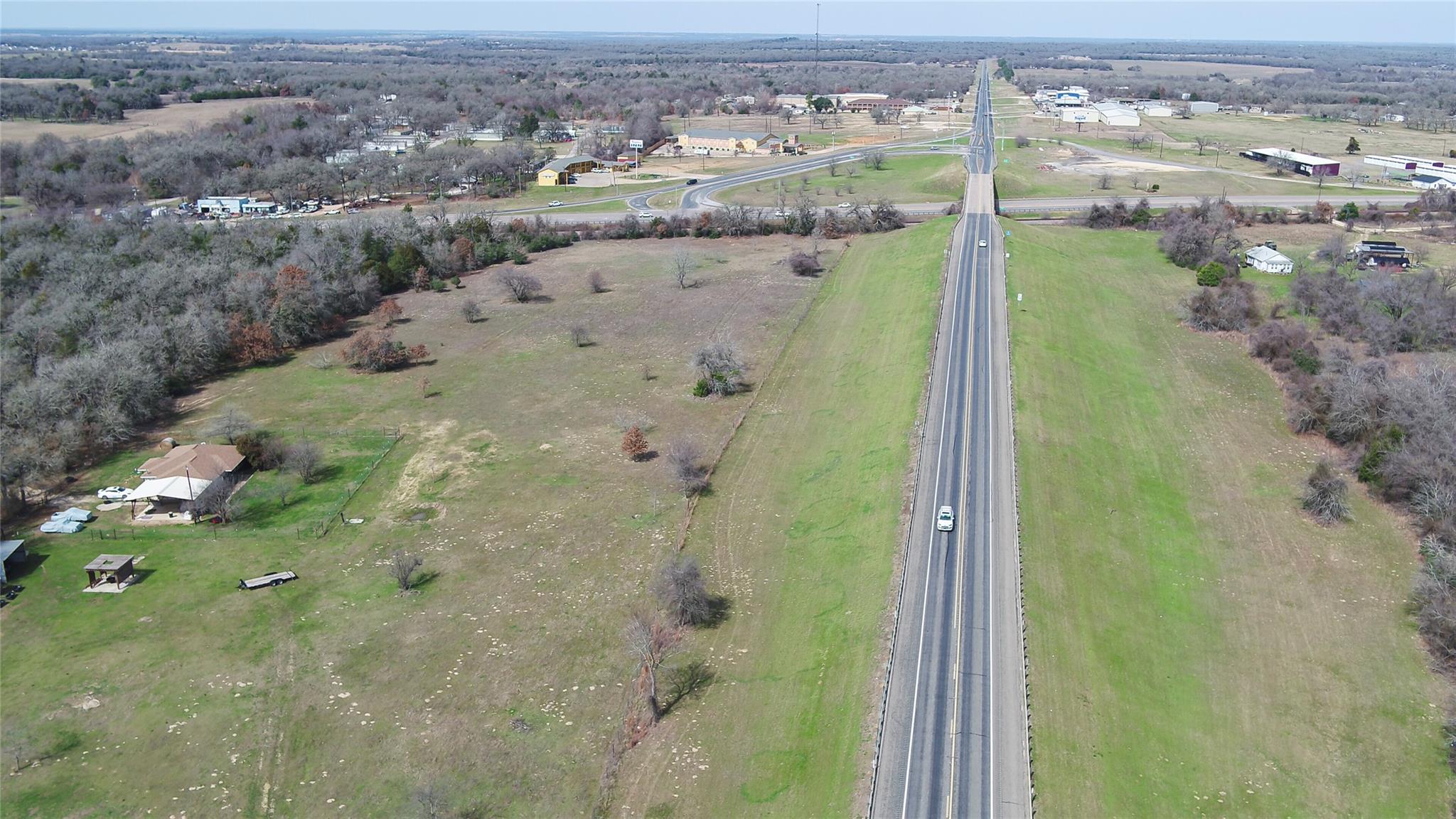 1141-A E 3rd St, Rockdale, TX 76567