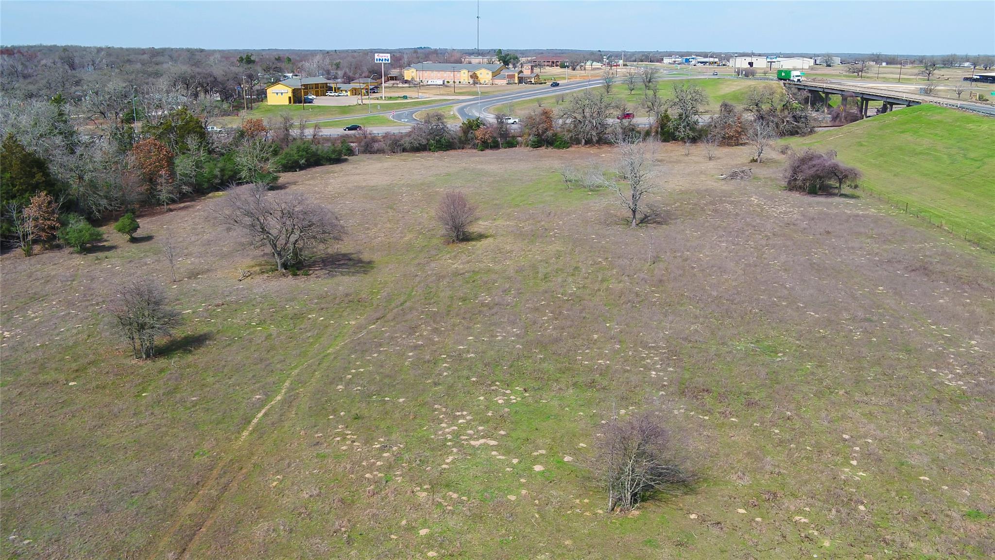 1141-A E 3rd St, Rockdale, TX 76567