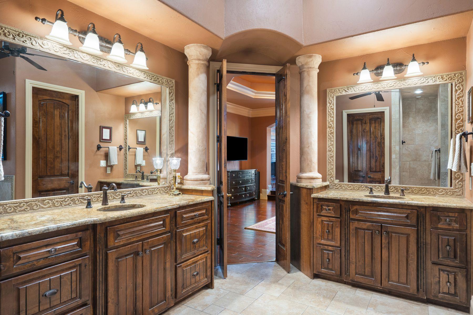 481 Chimney Cove Dr, Marble Falls, TX 78654