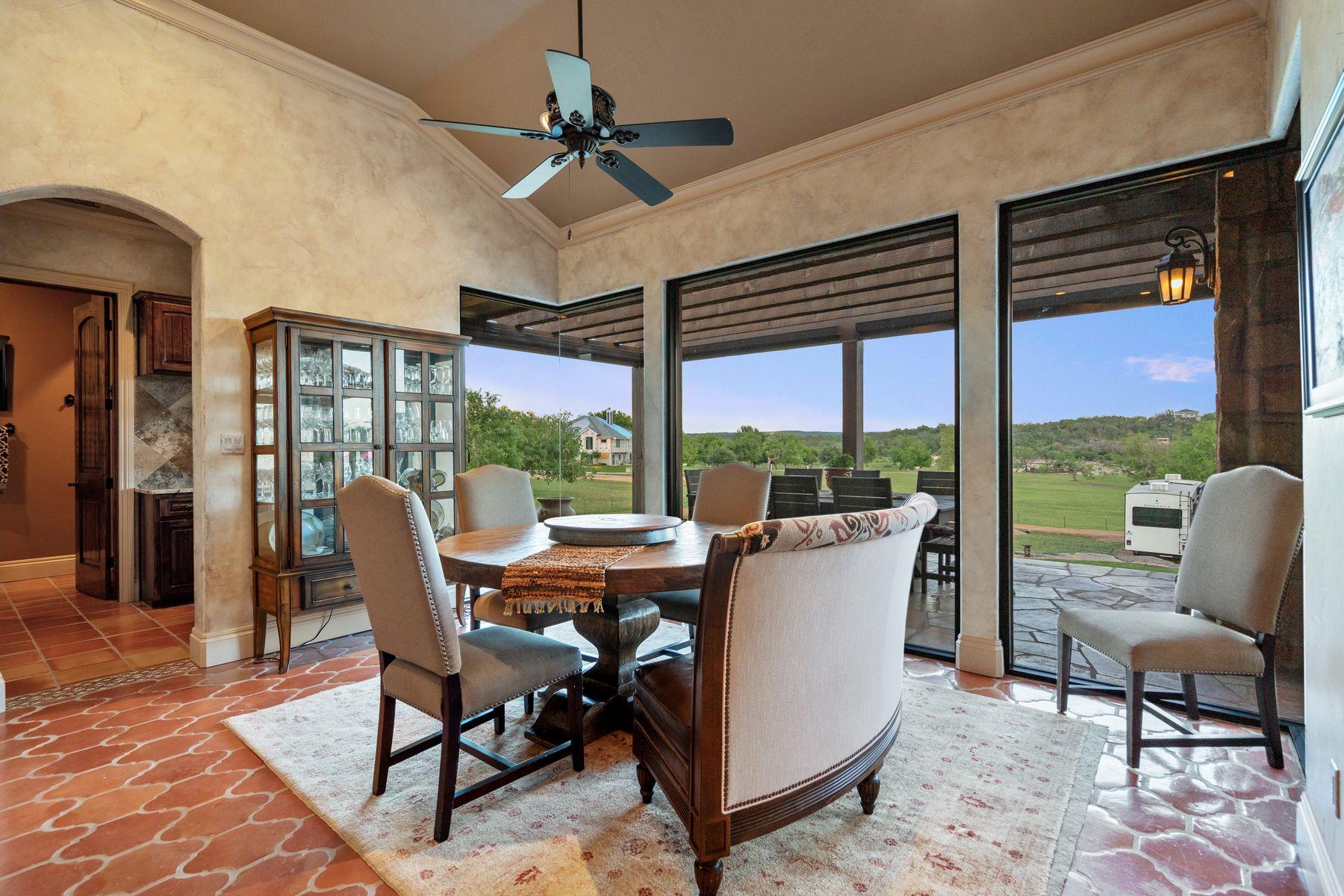 481 Chimney Cove Dr, Marble Falls, TX 78654