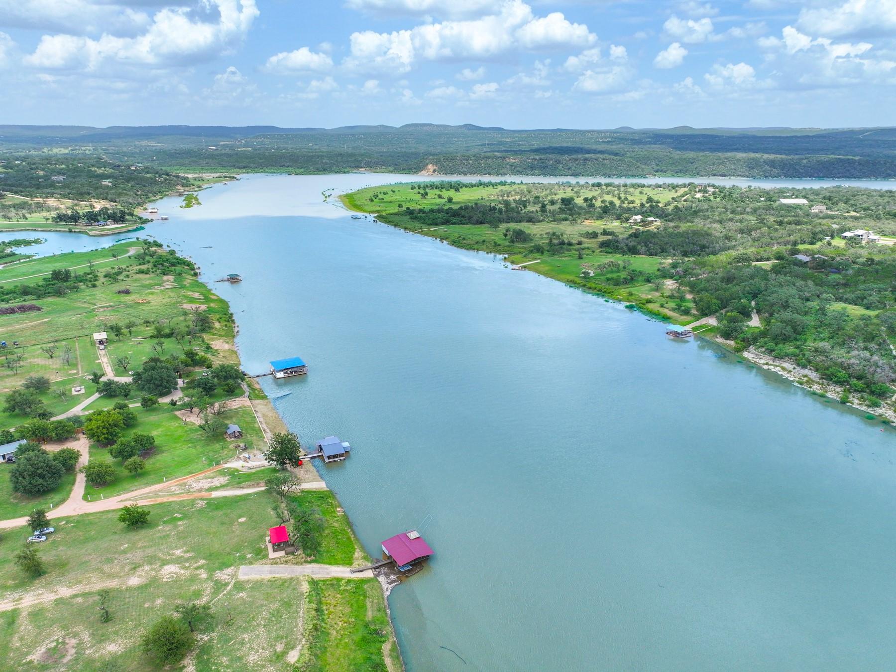 481 Chimney Cove Dr, Marble Falls, TX 78654