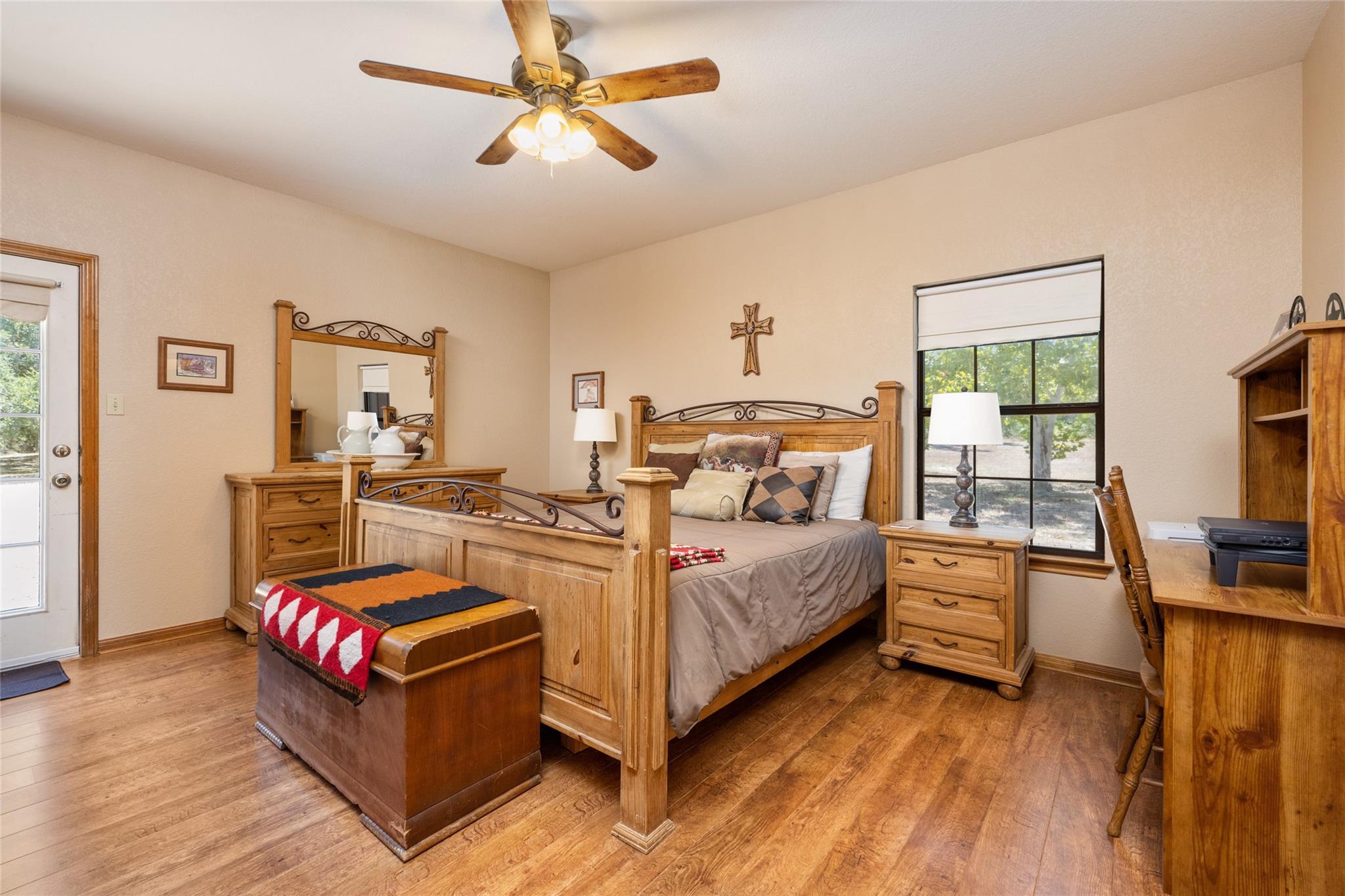 120 Craigen Rd, Liberty Hill, TX 78642