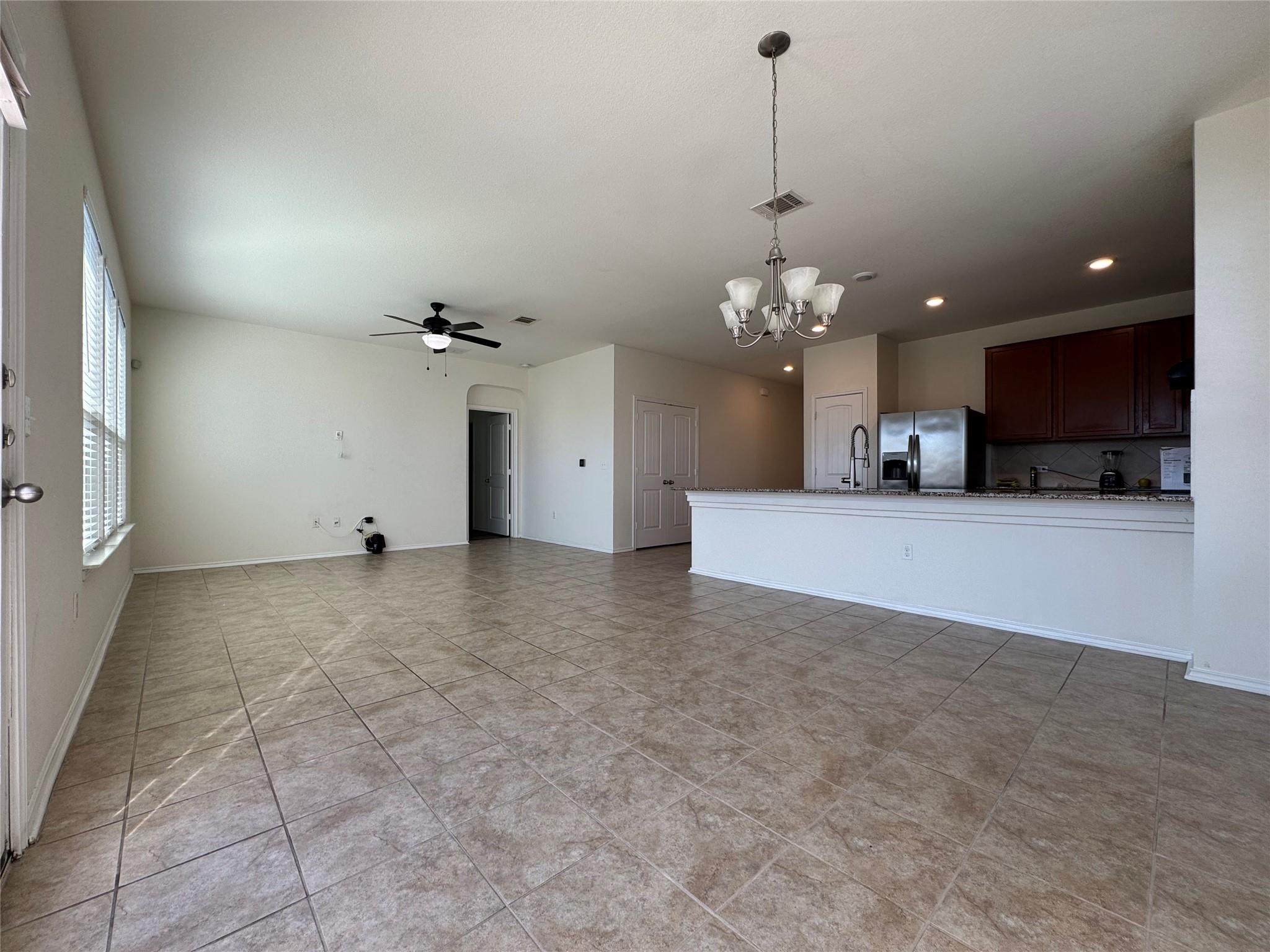 7607 Lazy Creek Dr, Austin, TX 78724