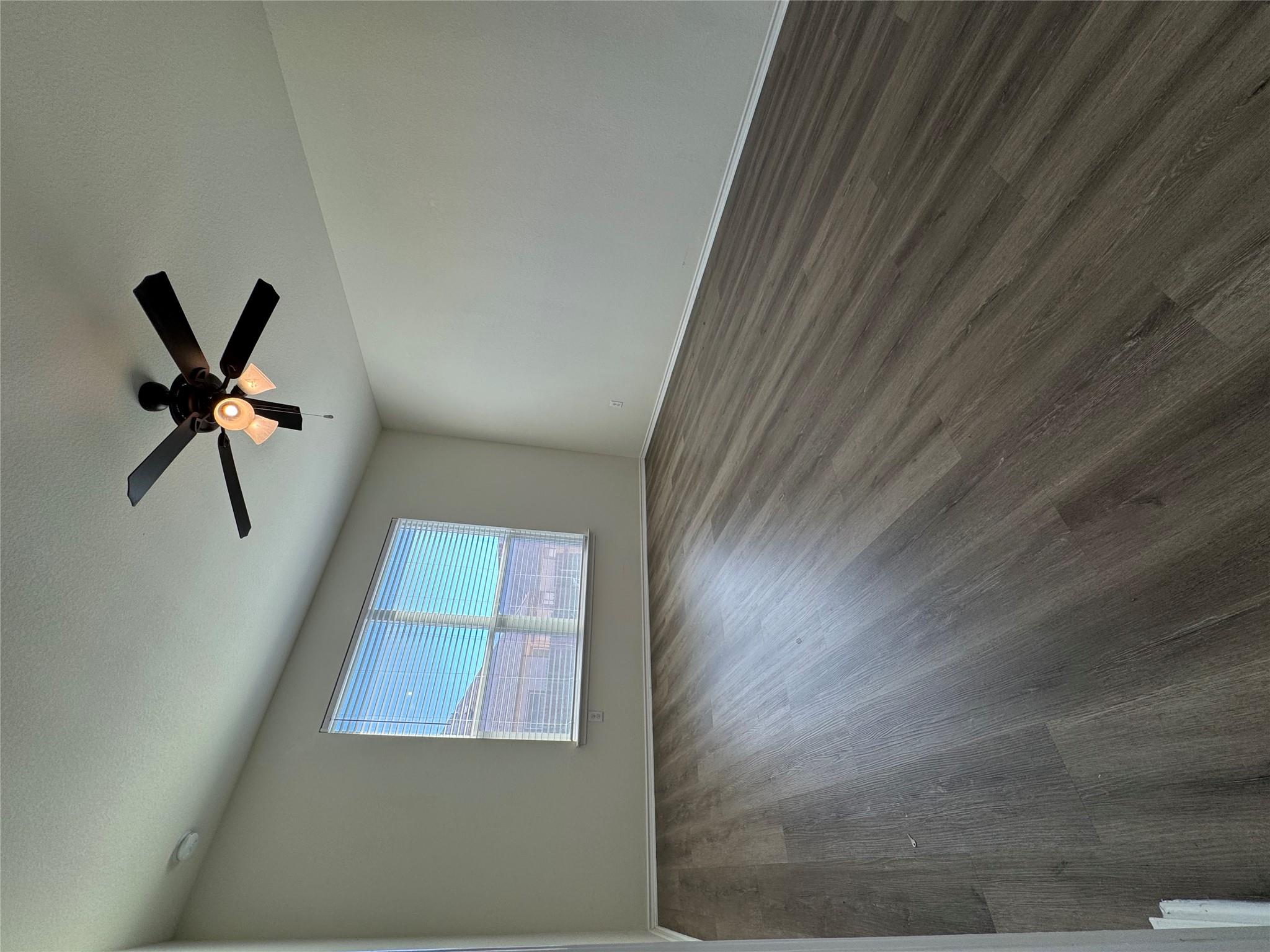 7607 Lazy Creek Dr, Austin, TX 78724