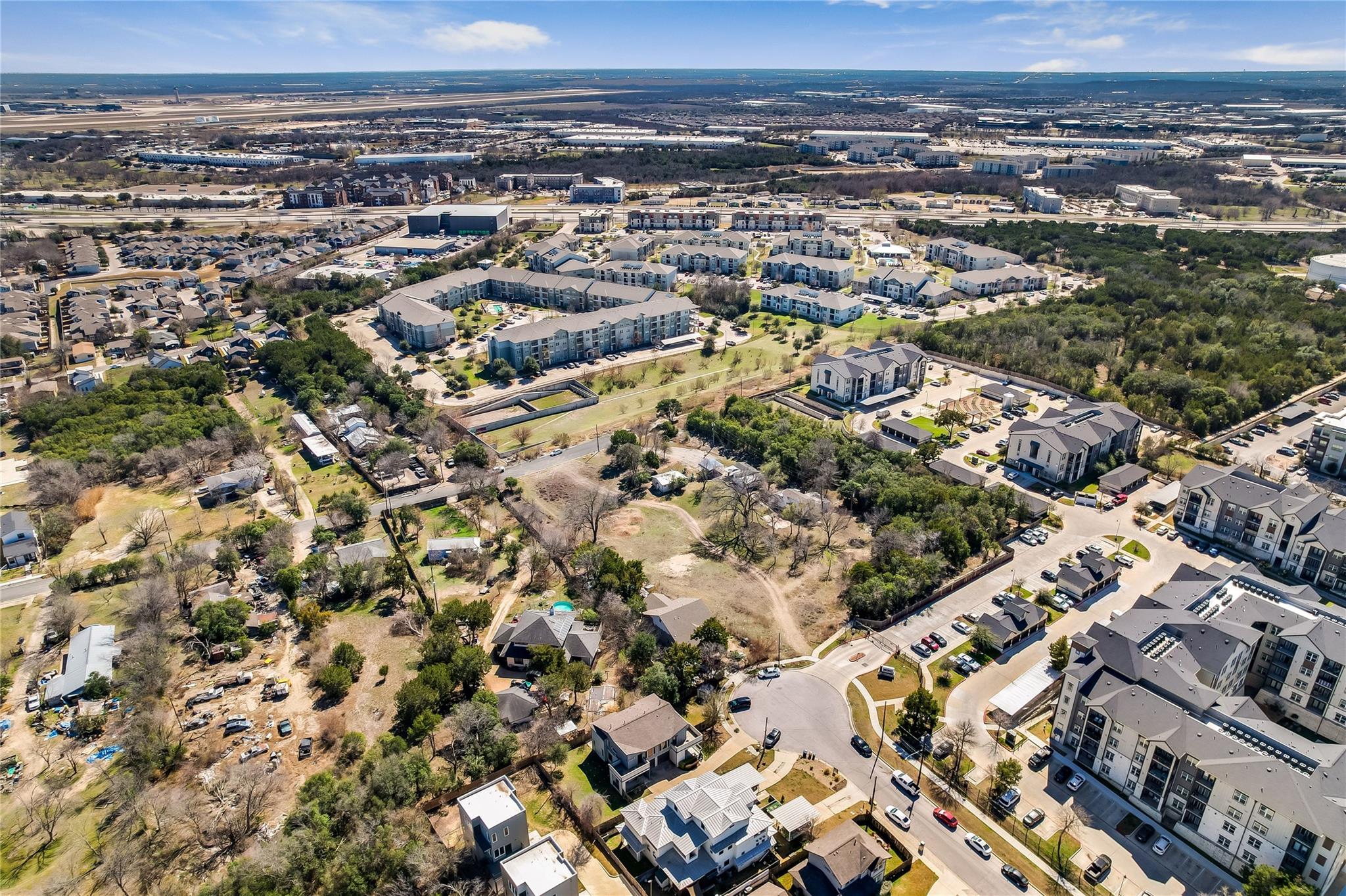 2404 Thrasher Ln, Austin, TX 78741