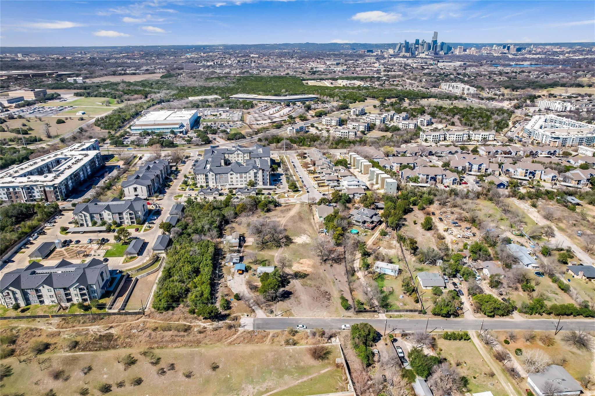 2404 Thrasher Ln, Austin, TX 78741