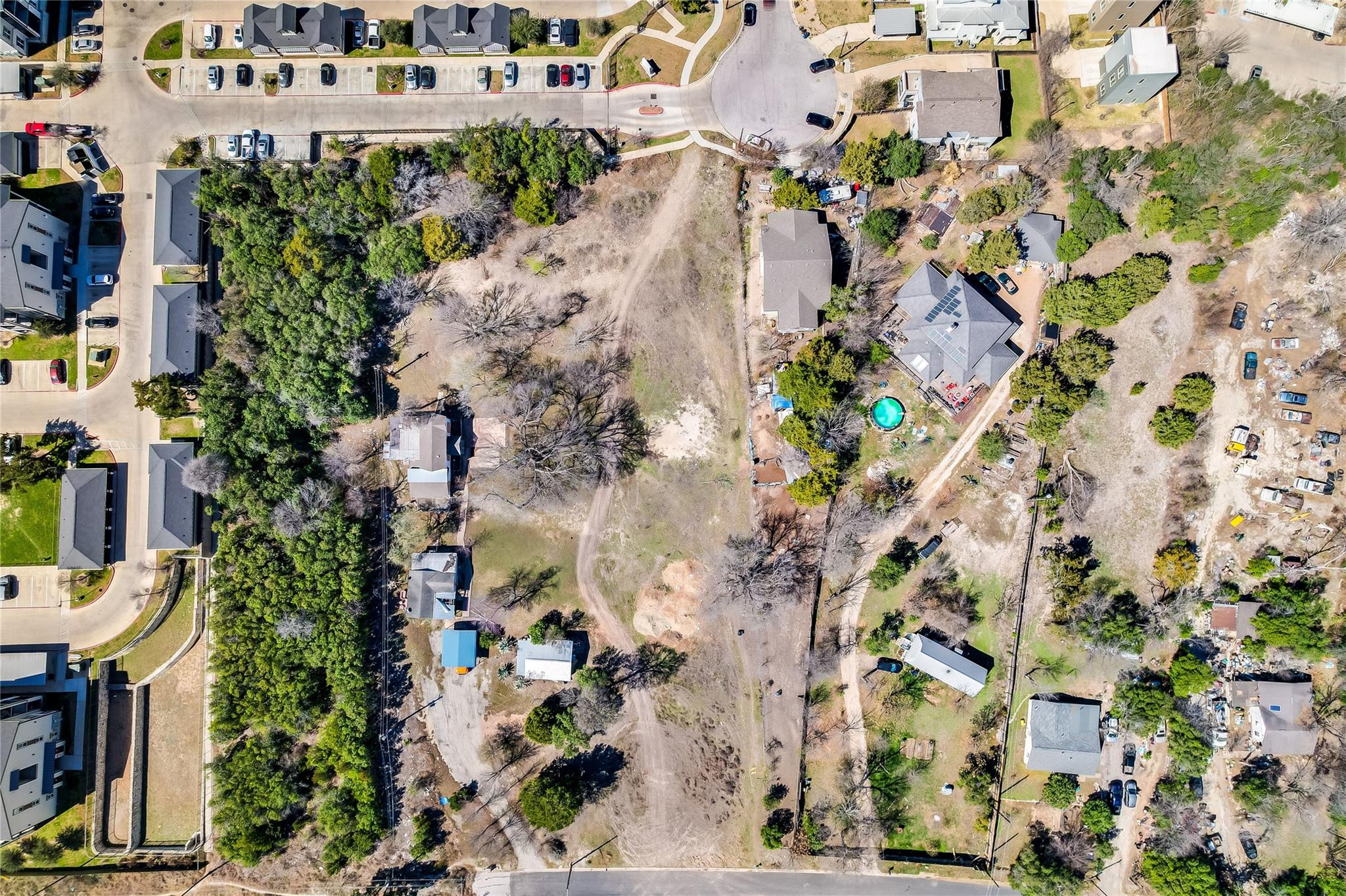 2404 Thrasher Ln, Austin, TX 78741