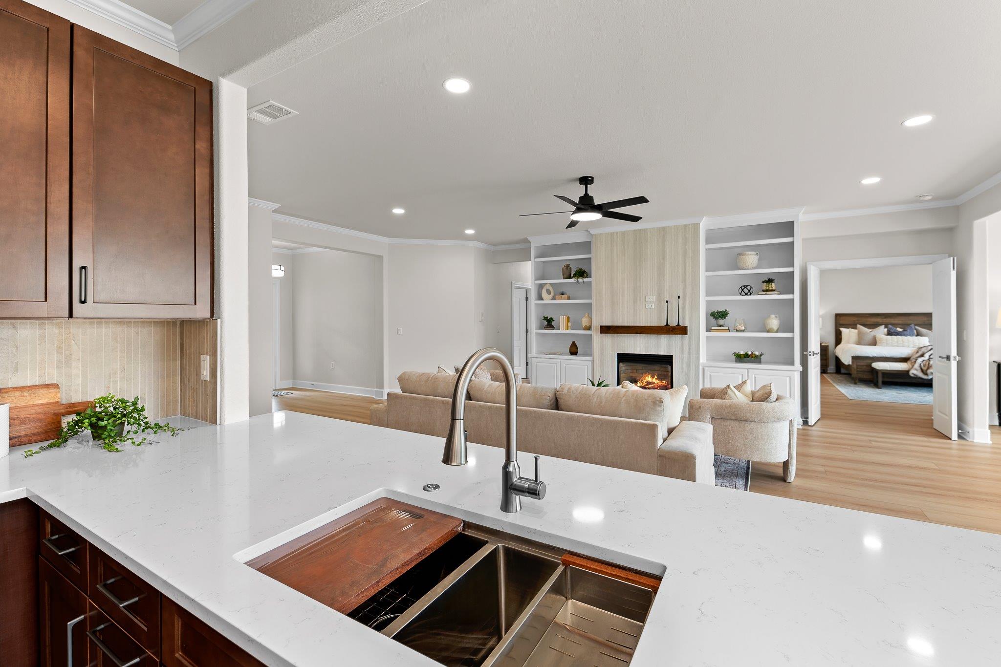 511 Dove Hollow Trl, Georgetown, TX 78633