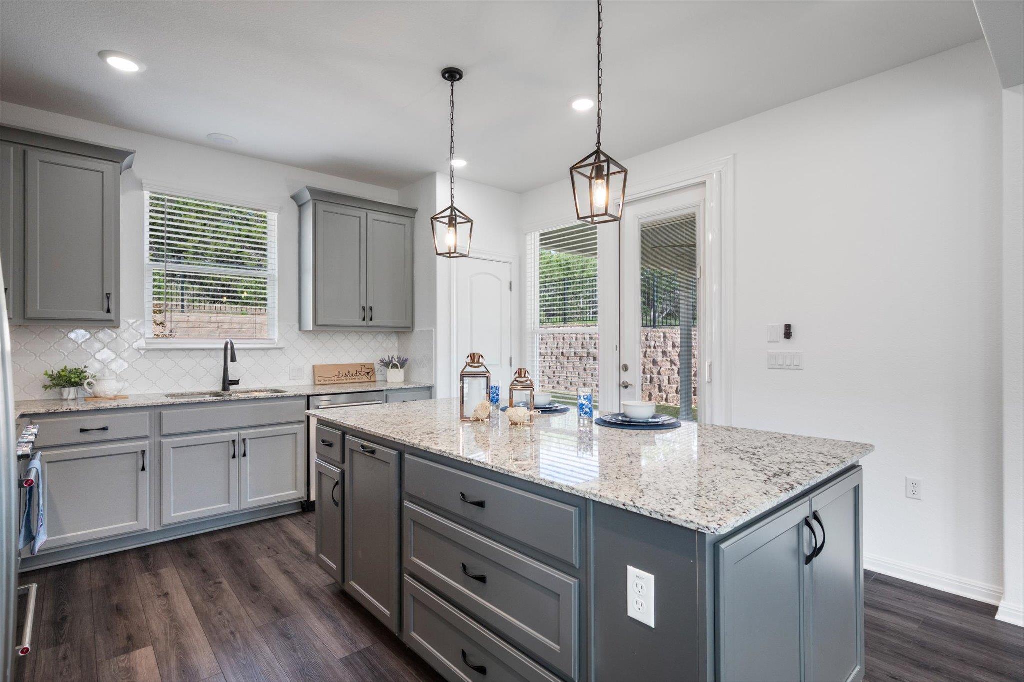 212 Coachsmith St, Georgetown, TX 78633