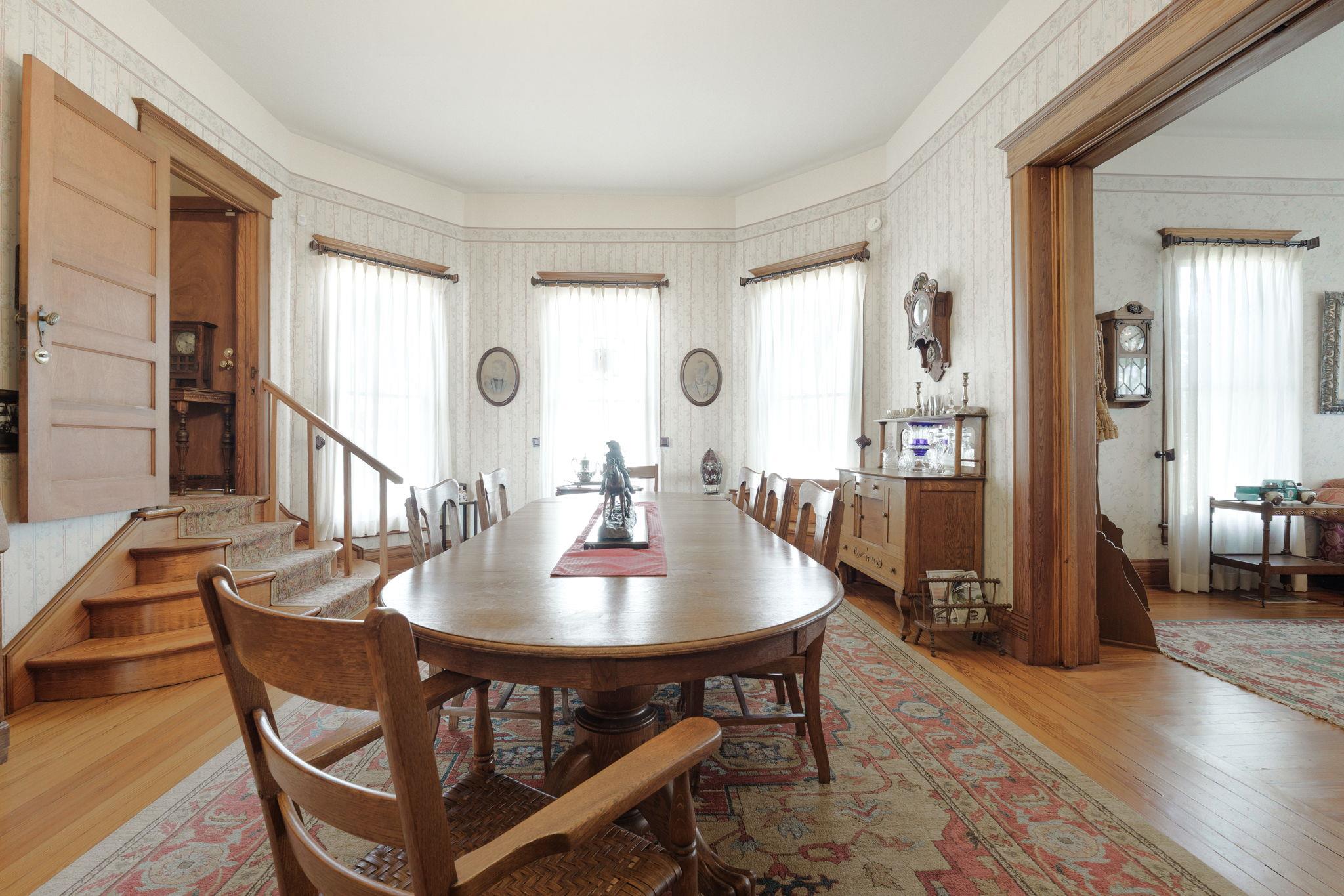 606 S Key Ave, Lampasas, TX 76550