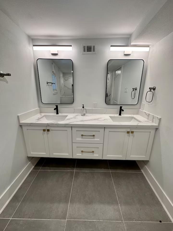 17210 West Beach Rd # A, Austin, TX 78734