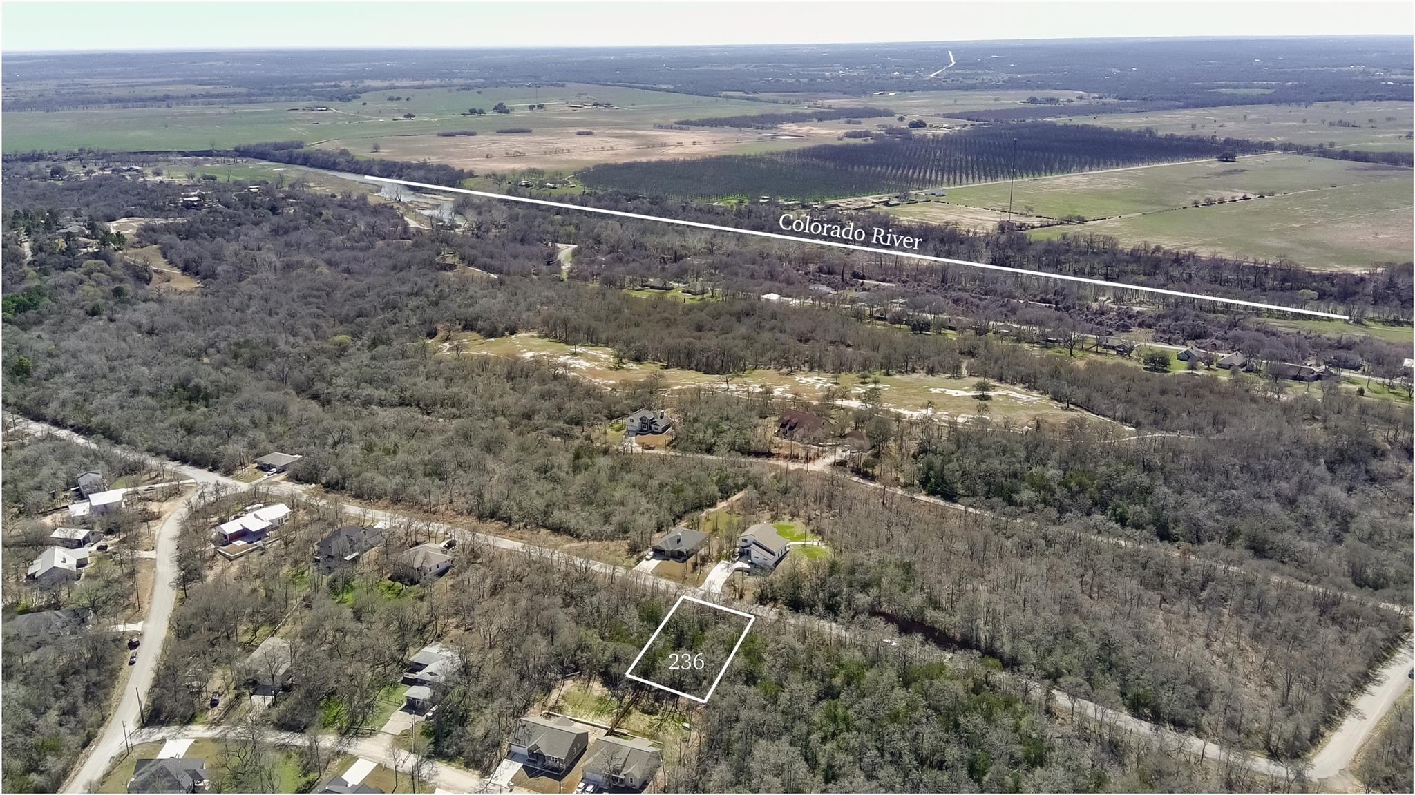 236 Iva Ln, Bastrop, TX 78602