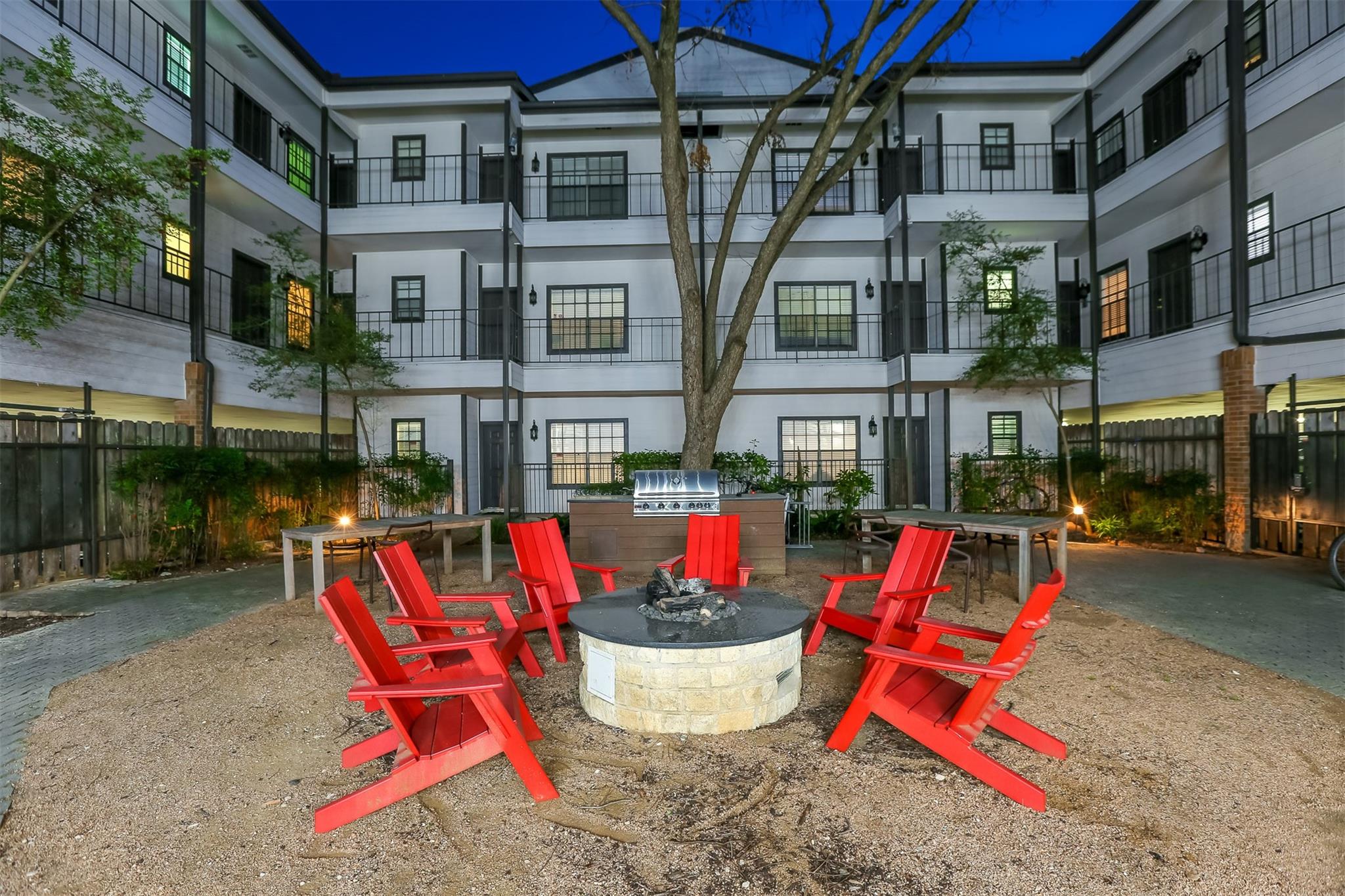 203 E 31st St # 202, Austin, TX 78705