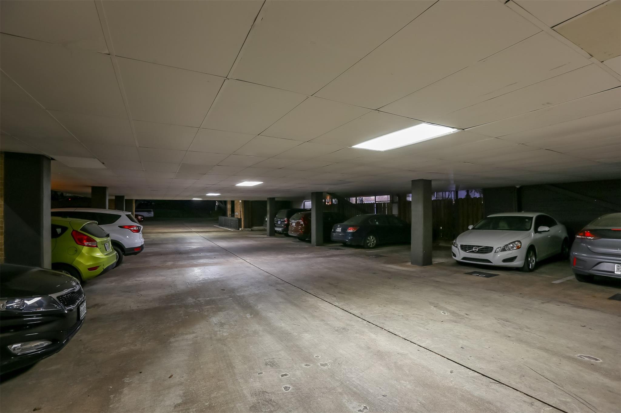 203 E 31st St # 202, Austin, TX 78705