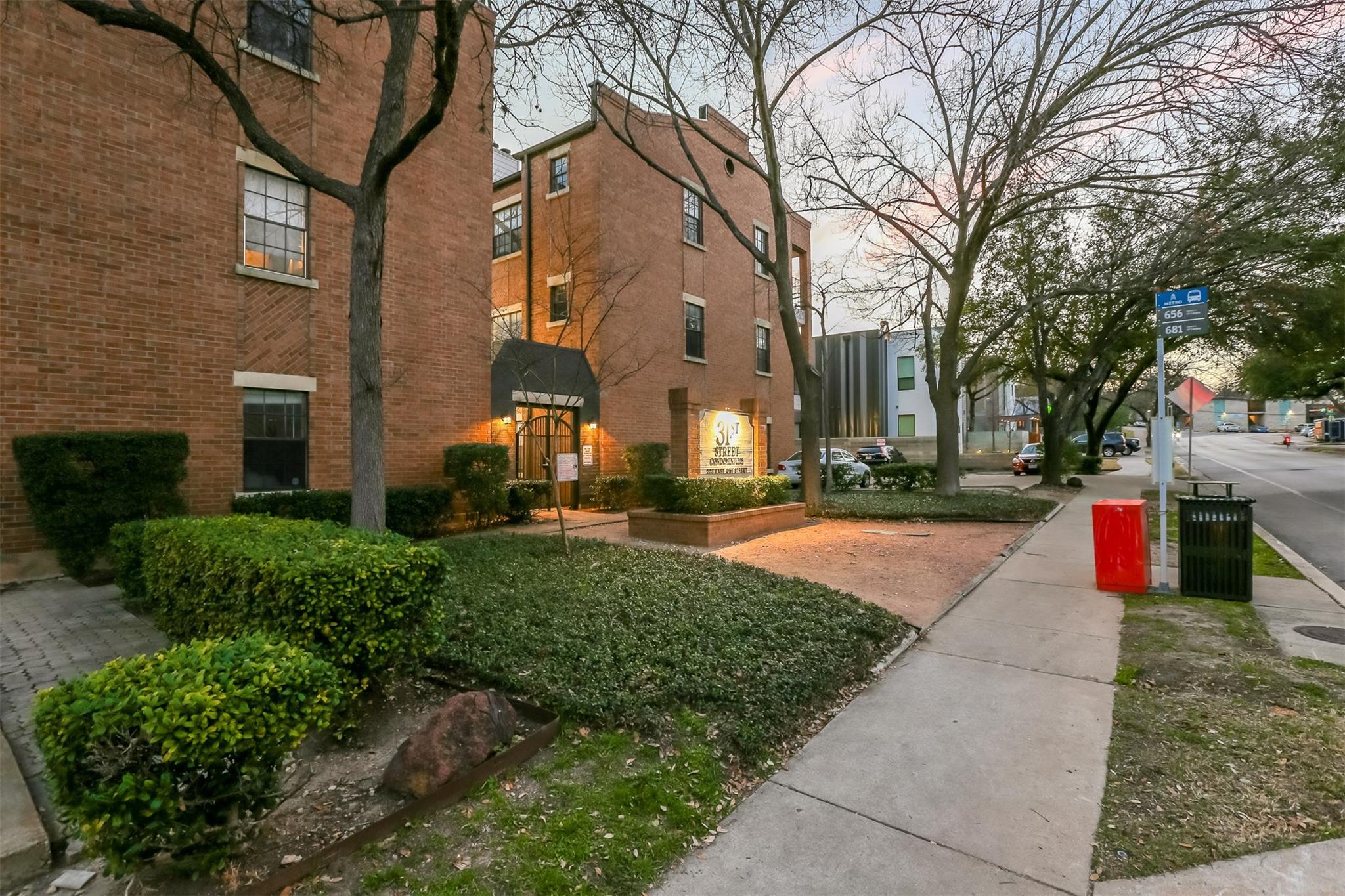 203 E 31st St # 202, Austin, TX 78705