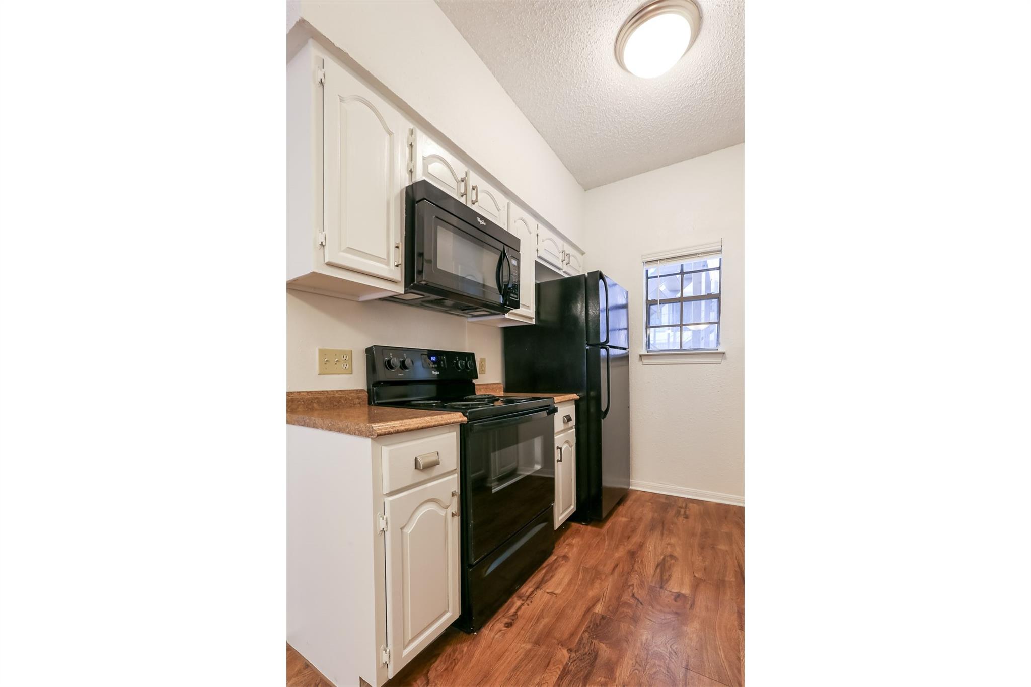 203 E 31st St # 202, Austin, TX 78705