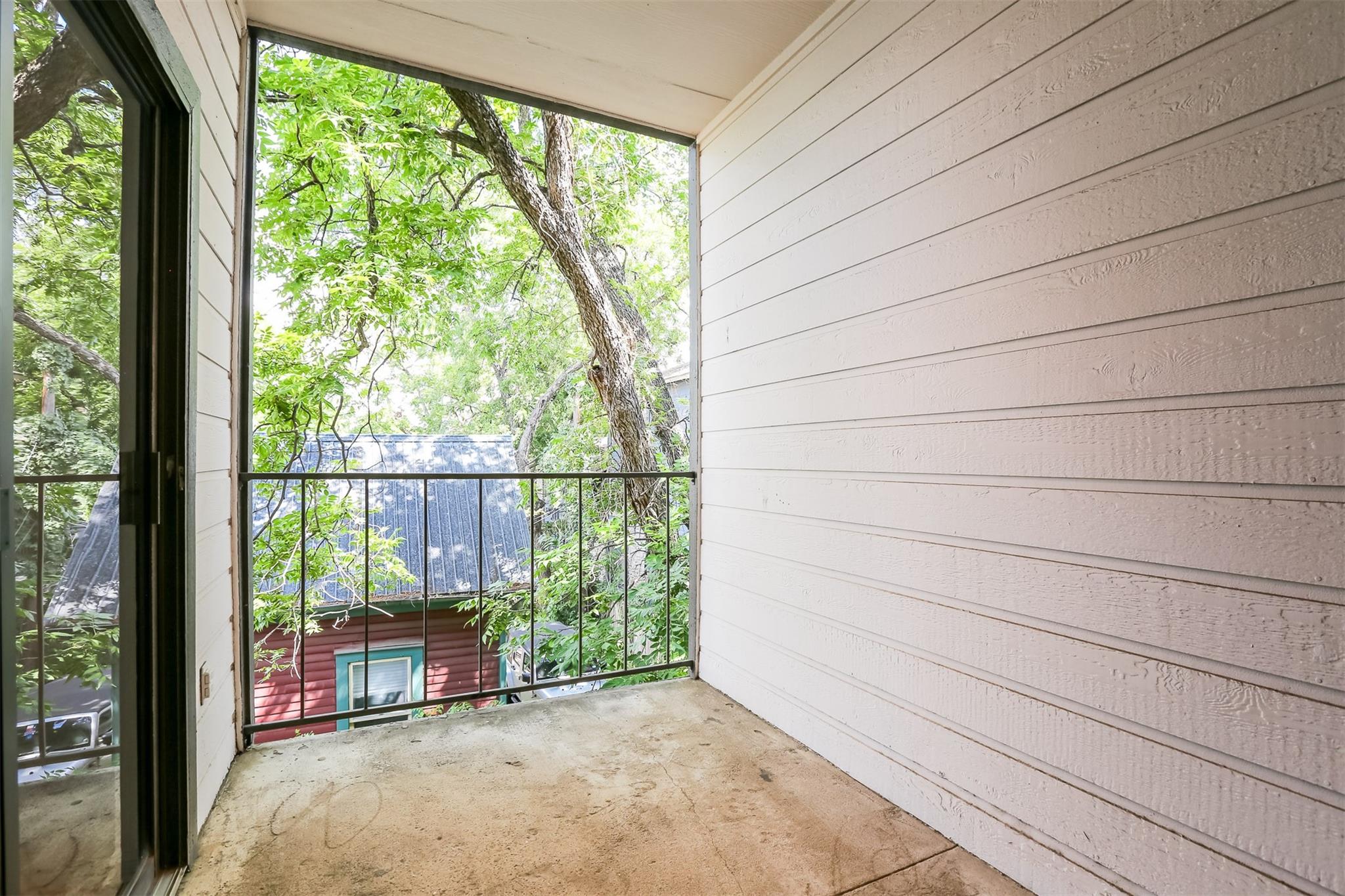 203 E 31st St # 202, Austin, TX 78705