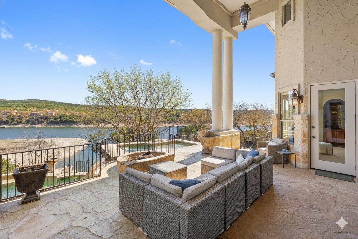 17912 Crystal Cv, Jonestown, TX 78645