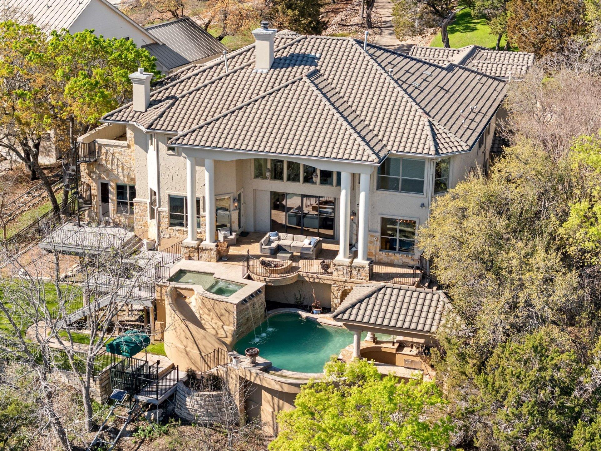 17912 Crystal Cv, Jonestown, TX 78645