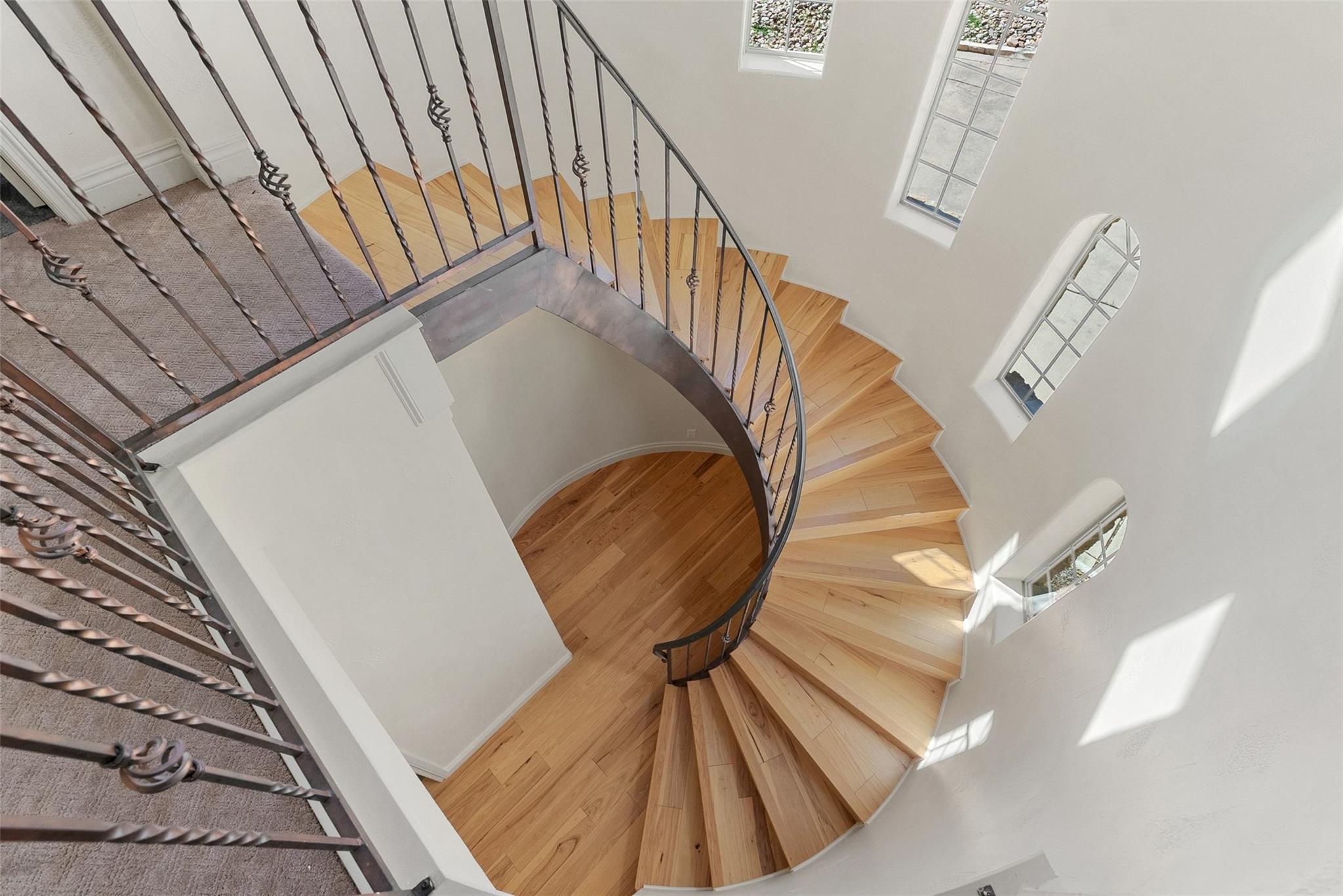 17912 Crystal Cv, Jonestown, TX 78645