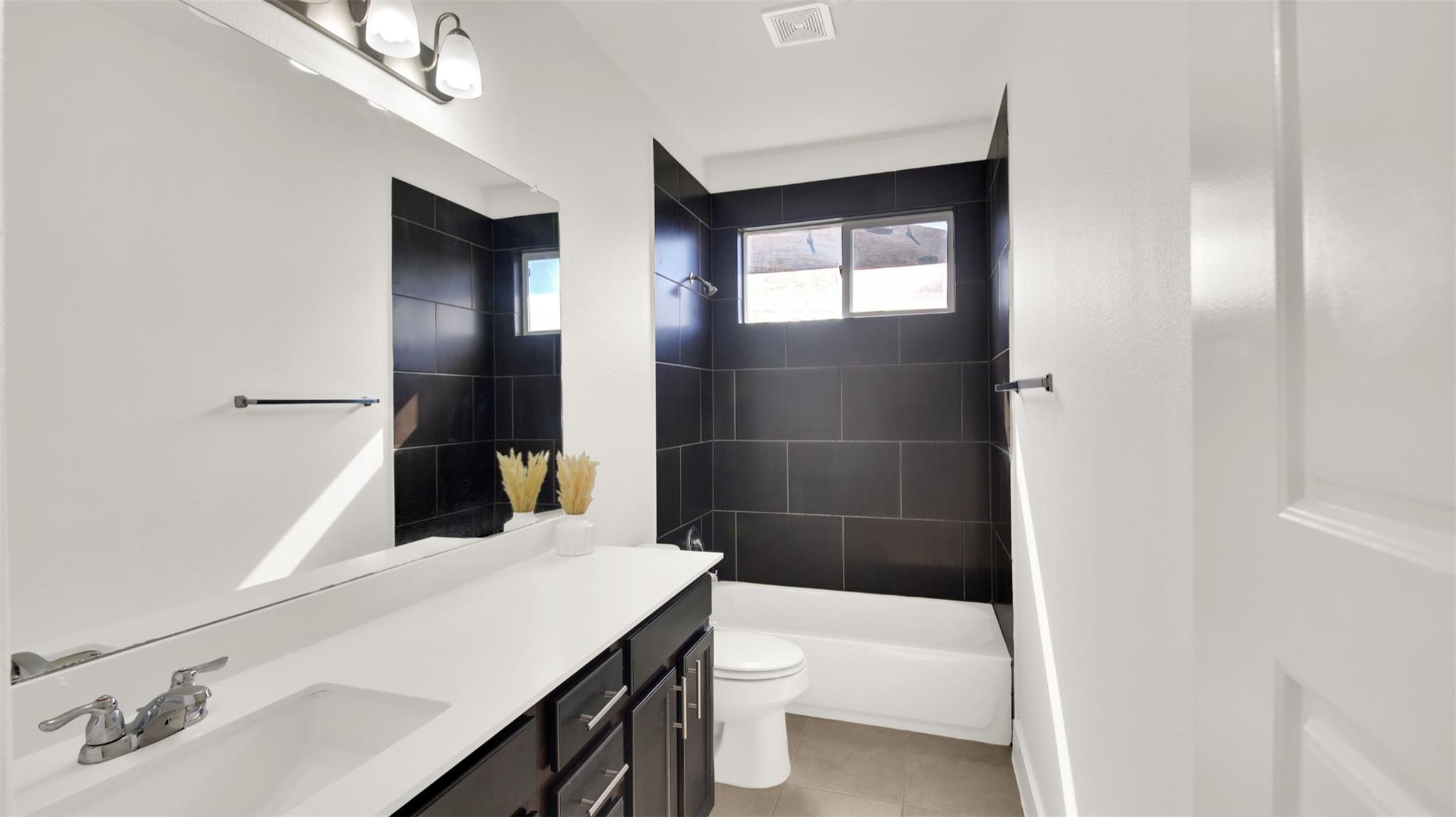 2308 Montague St, Austin, TX 78741