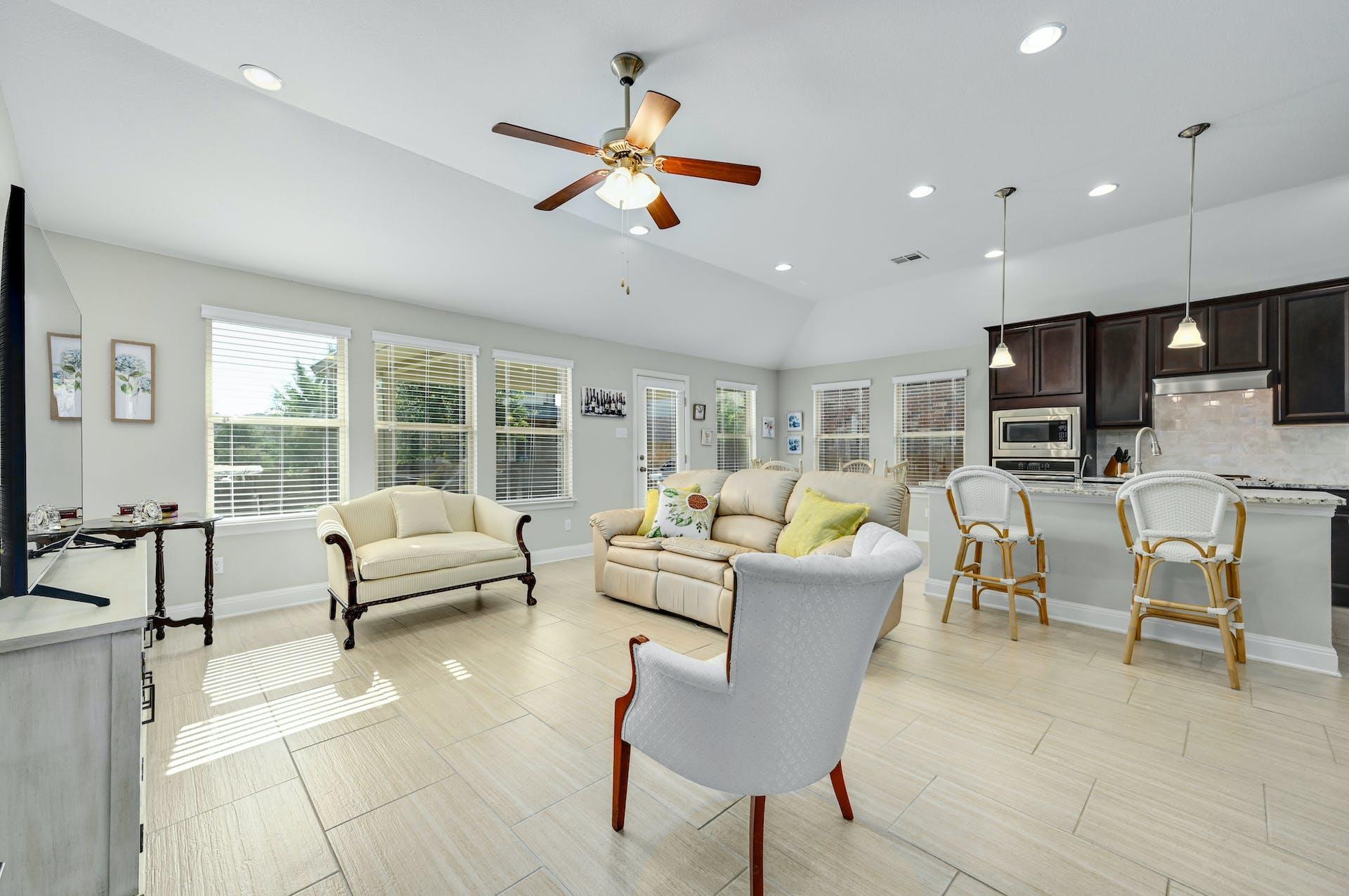 5805 Buchanan Draw Rd, Austin, TX 78738