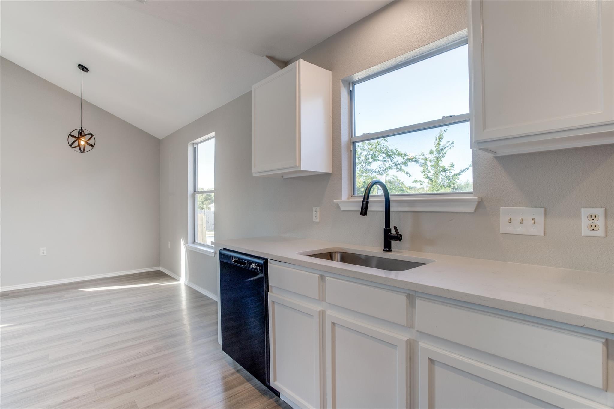 13145 Briarcreek Loop, Manor, TX 78653