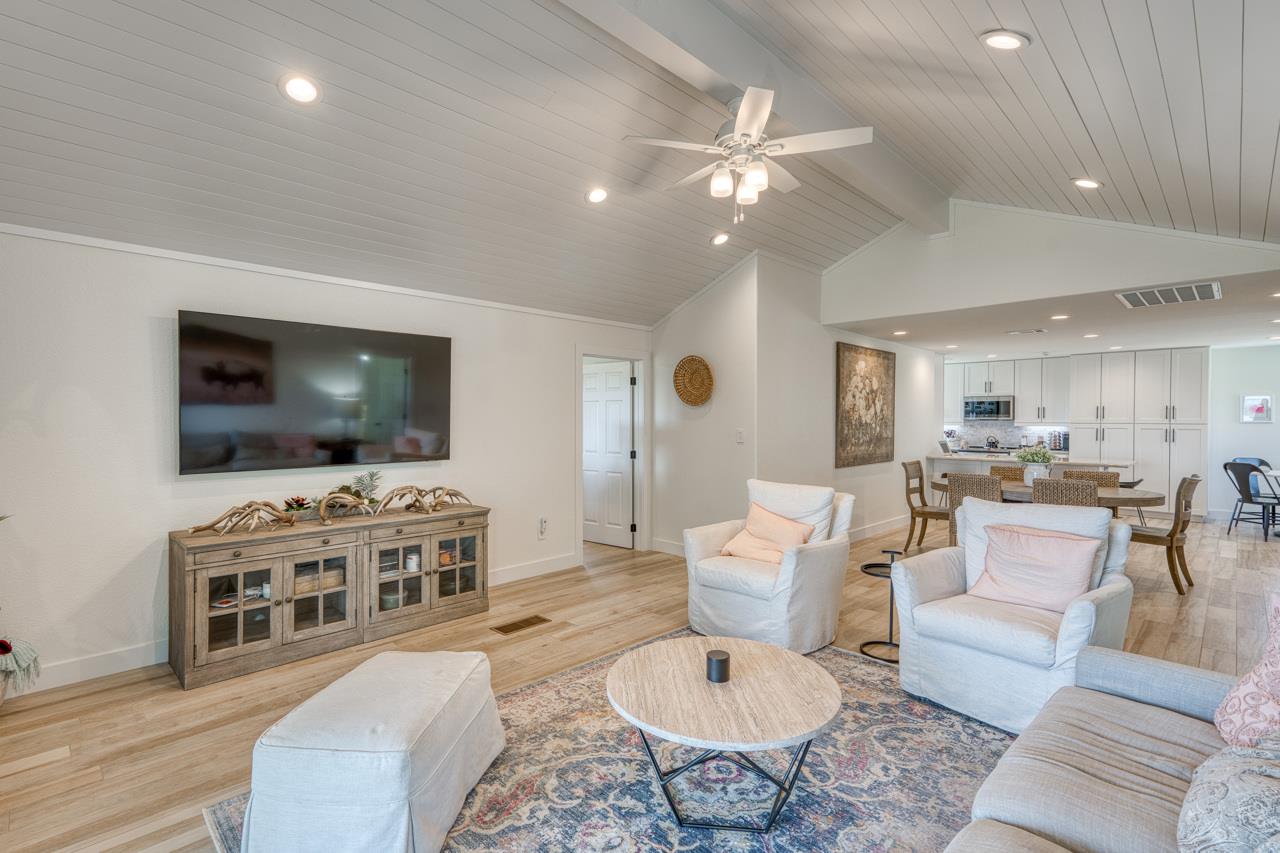 3305 Close Call, Horseshoe Bay, TX 78657