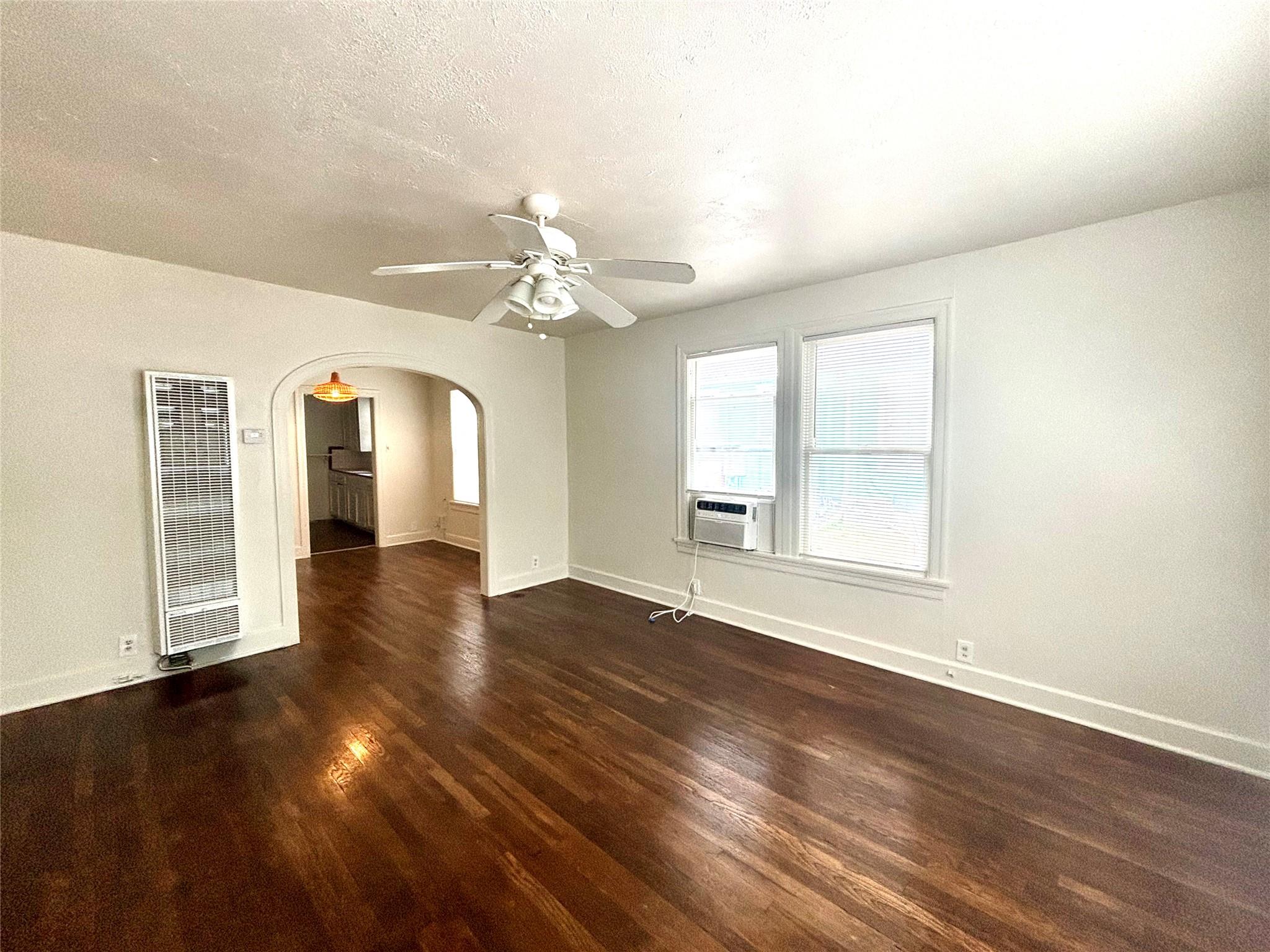 4910 Avenue H Ave, Austin, TX 78751