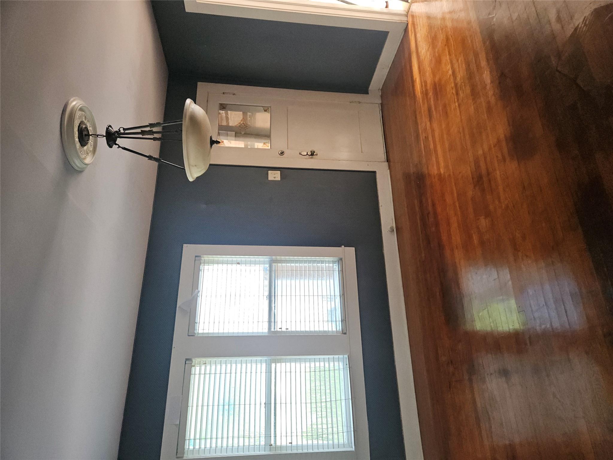 418 Wichita St, Lockhart, TX 78644