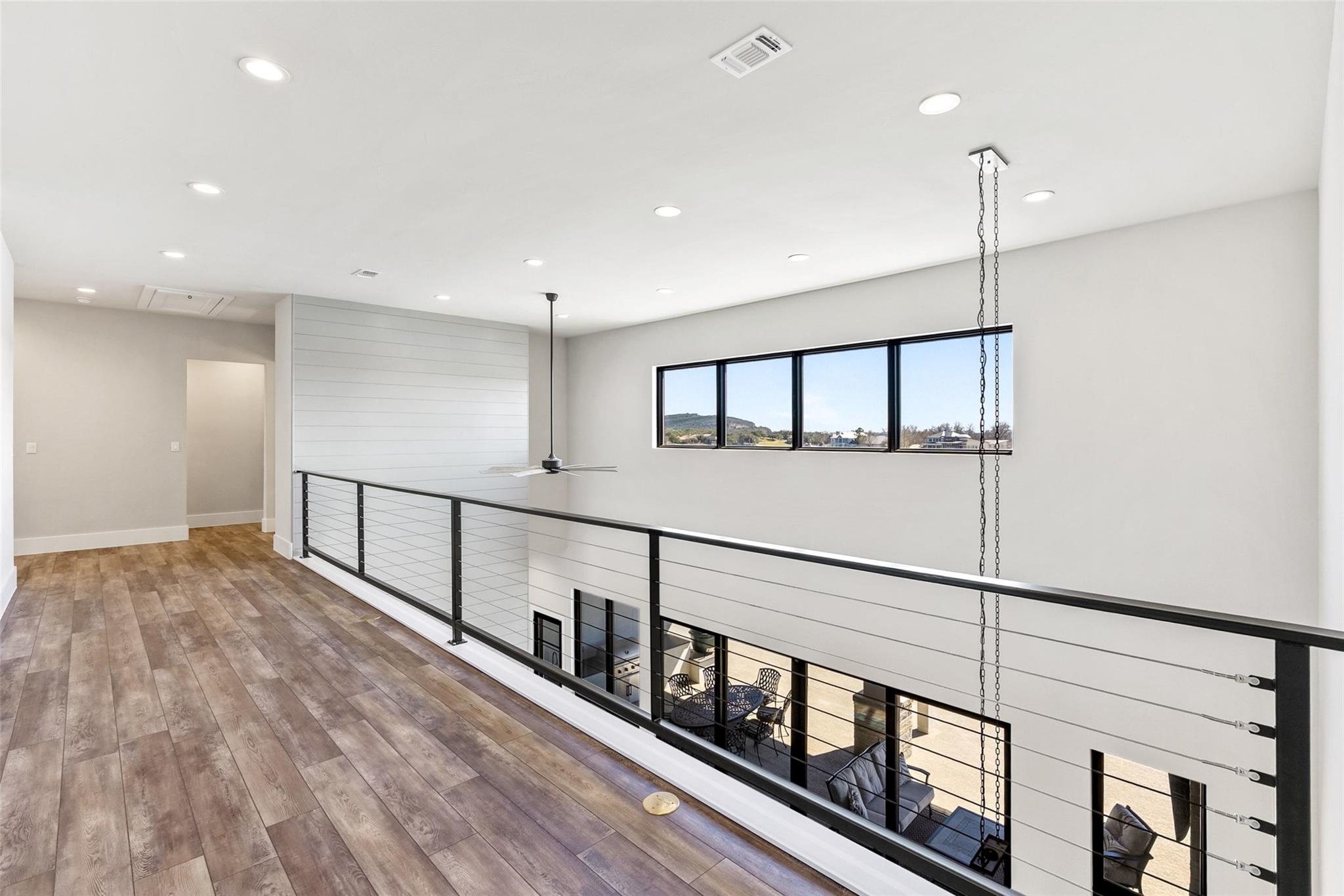 121 Houdini Way, Kingsland, TX 78639