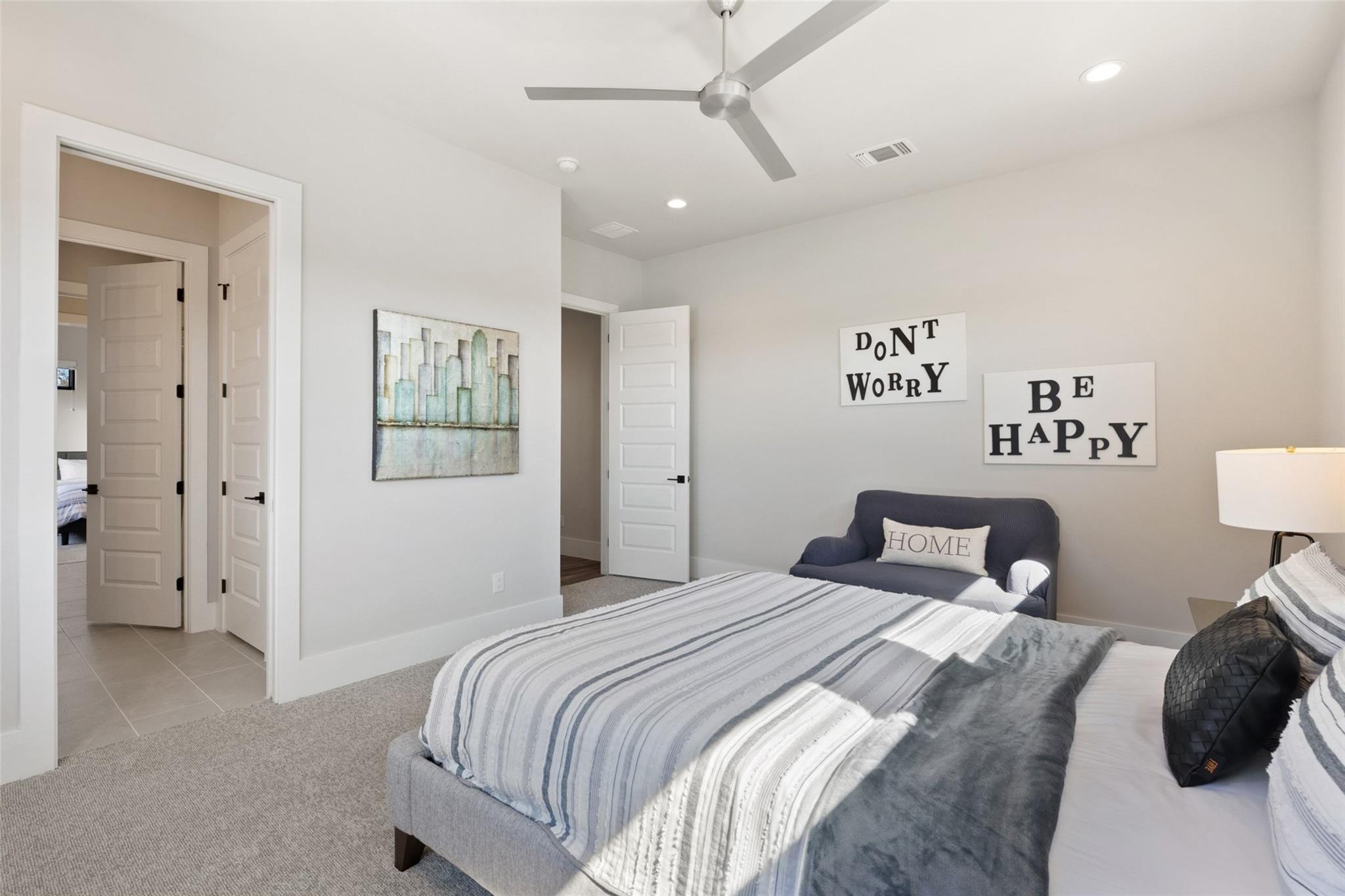 121 Houdini Way, Kingsland, TX 78639