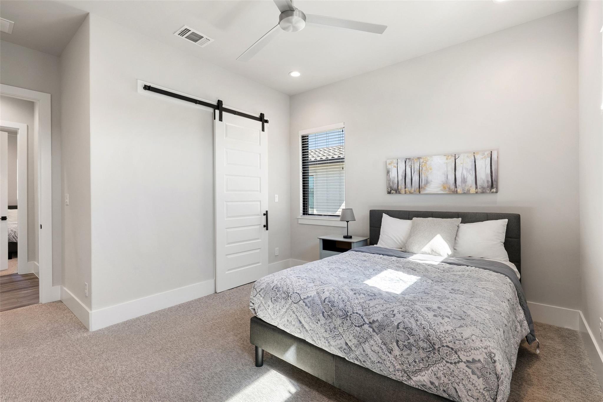 121 Houdini Way, Kingsland, TX 78639