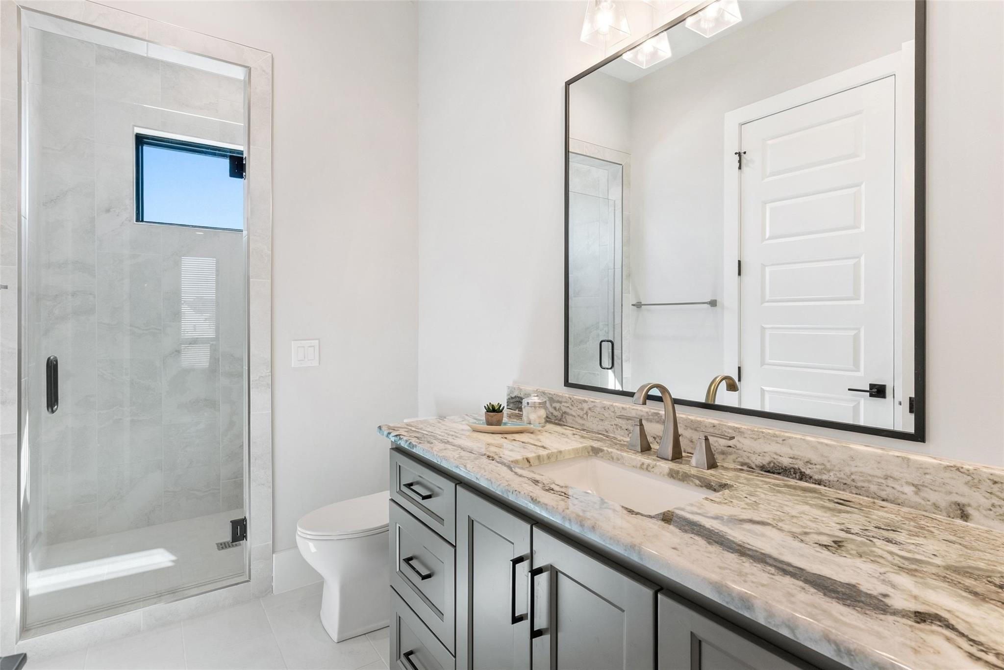 121 Houdini Way, Kingsland, TX 78639