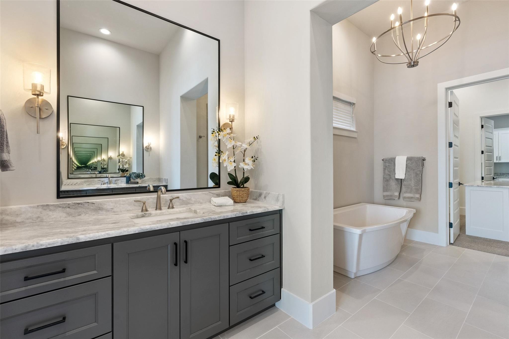 121 Houdini Way, Kingsland, TX 78639