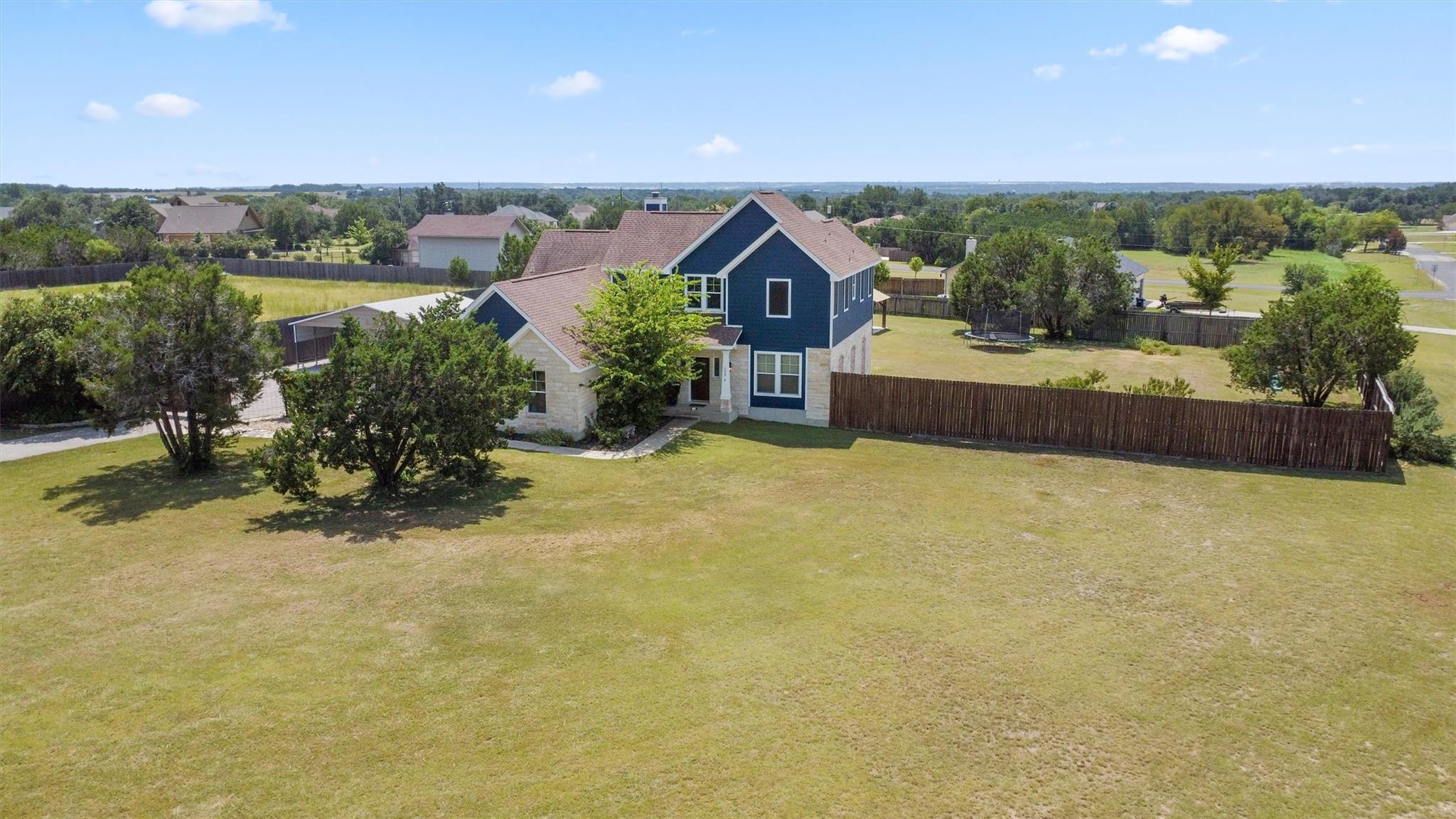 208 Dawn Dr, Liberty Hill, TX 78642