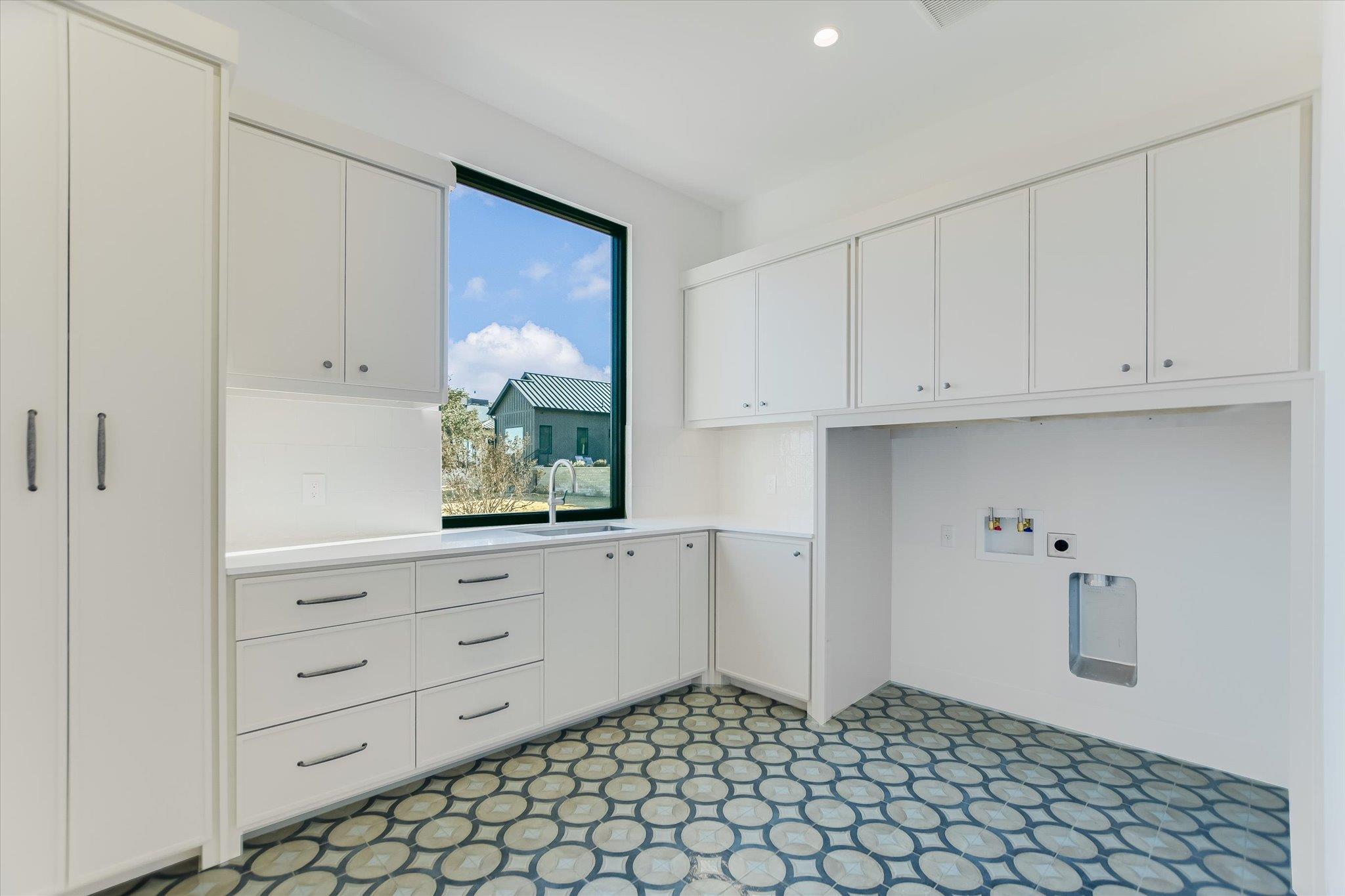 136 Nightshade, Horseshoe Bay, TX 78657