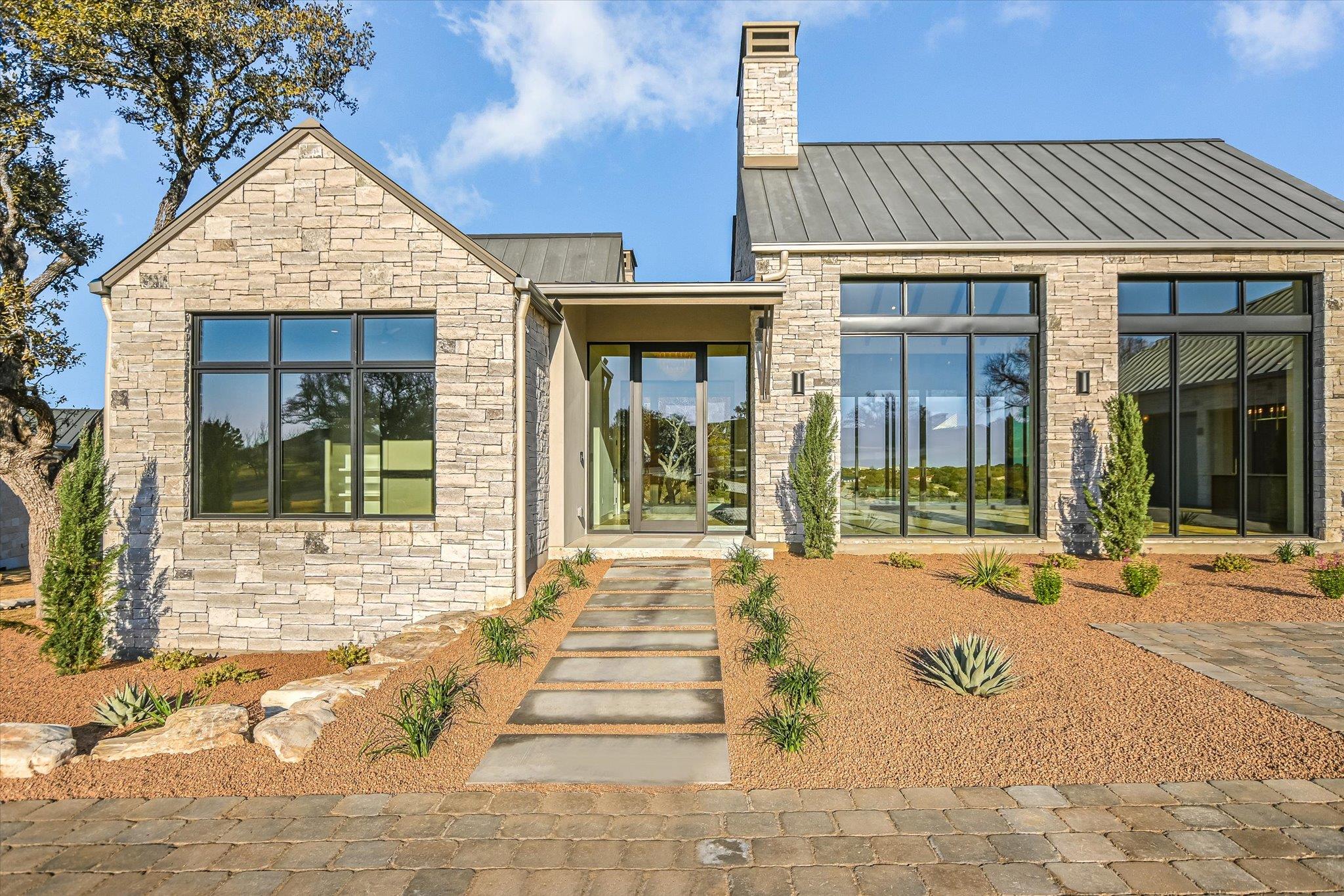 136 Nightshade, Horseshoe Bay, TX 78657