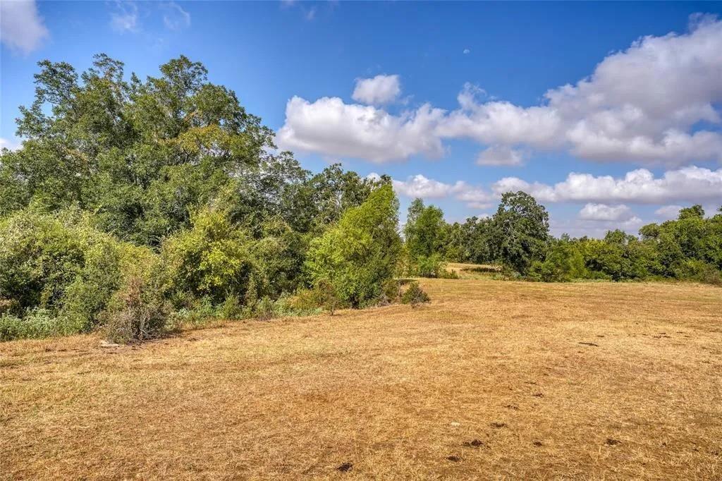 Tract 8 CR 450, Thorndale, TX 76577